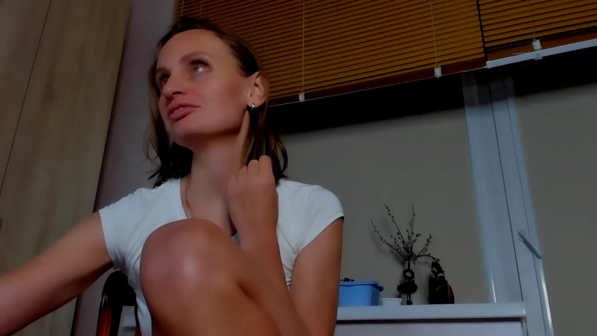 Gallery image thumbnail from Elenapre's myfreecams stream on, 03/04/2023, 09:47 image 1 of 20