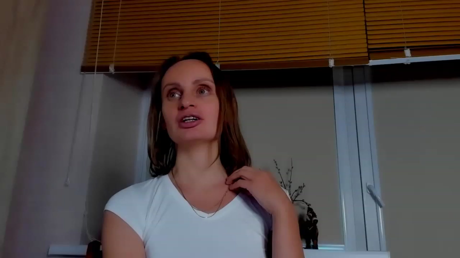 Gallery image thumbnail from Elenapre's myfreecams stream on, 03/04/2023, 09:47 image 4 of 20