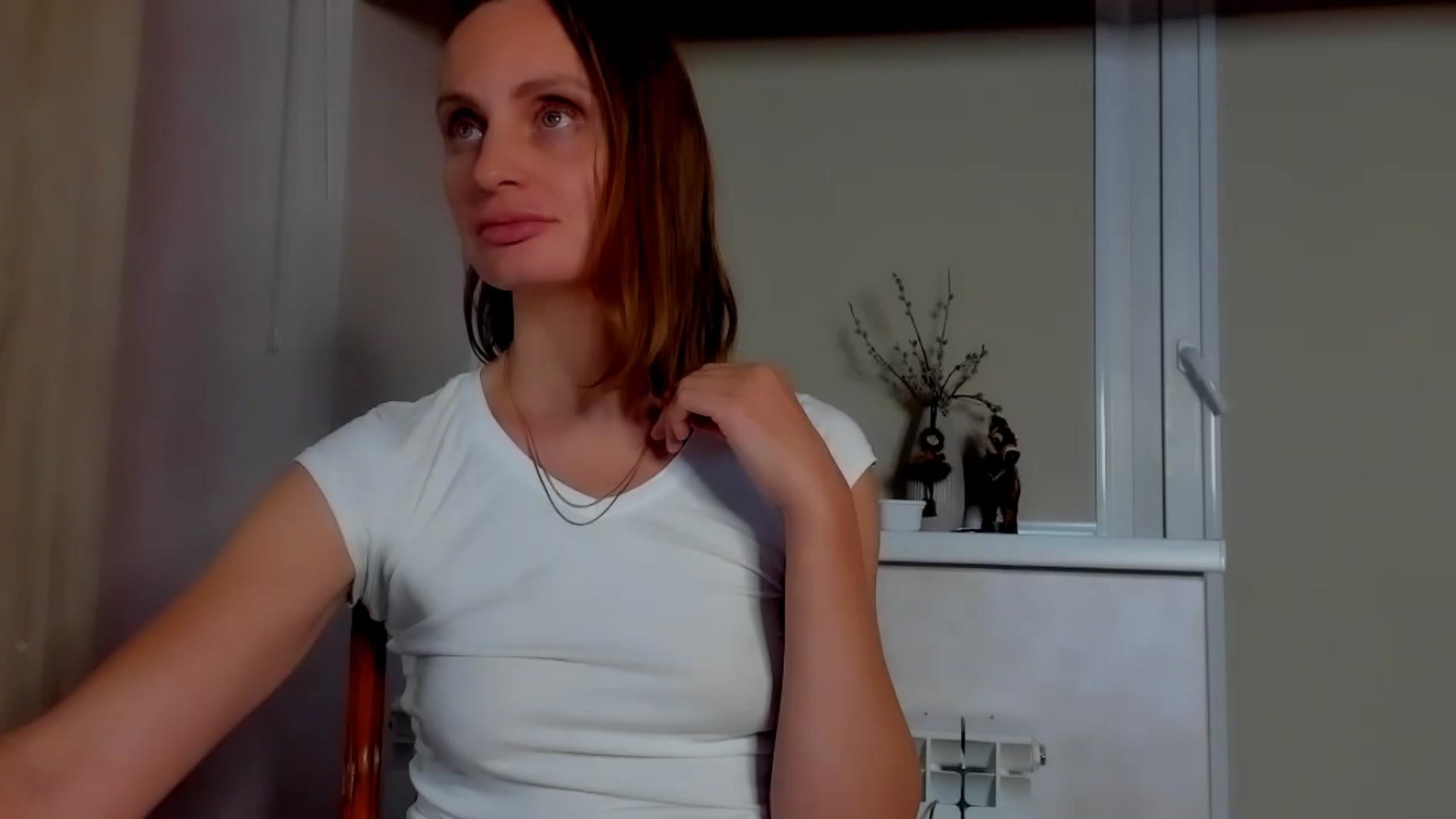 Gallery image thumbnail from Elenapre's myfreecams stream on, 03/04/2023, 11:58 image 5 of 20
