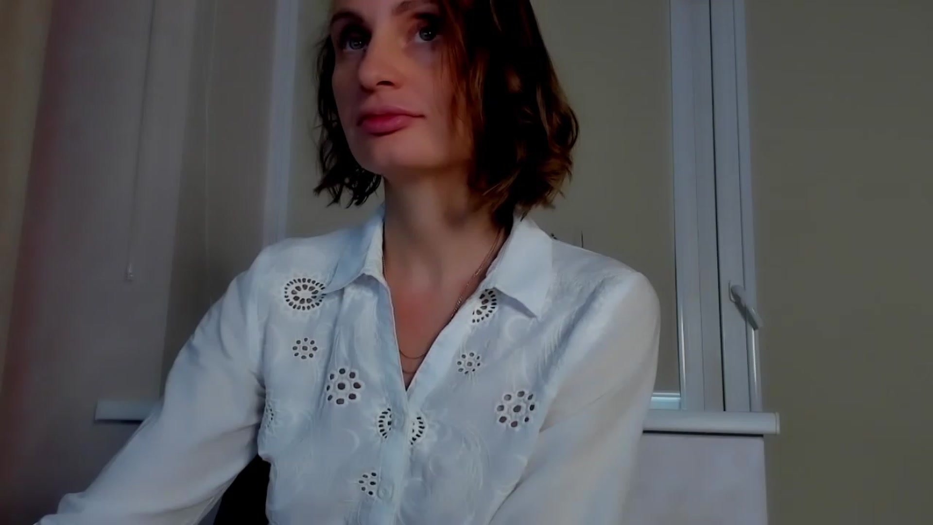 Gallery image thumbnail from Elenapre's myfreecams stream on, 03/11/2023, 08:21 image 5 of 20