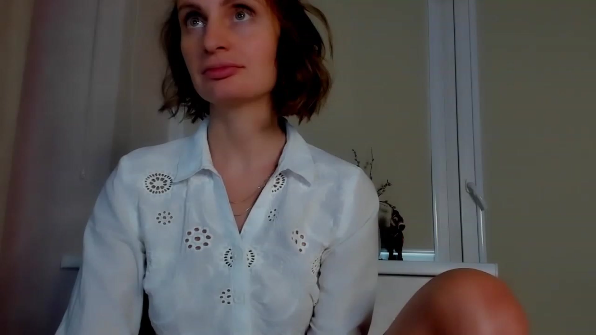 Gallery image thumbnail from Elenapre's myfreecams stream on, 03/11/2023, 08:21 image 3 of 20