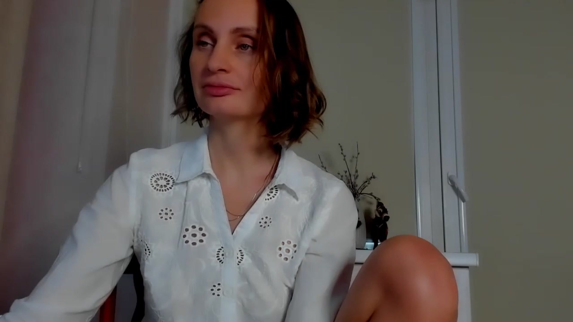 Gallery image thumbnail from Elenapre's myfreecams stream on, 03/11/2023, 08:21 image 4 of 20