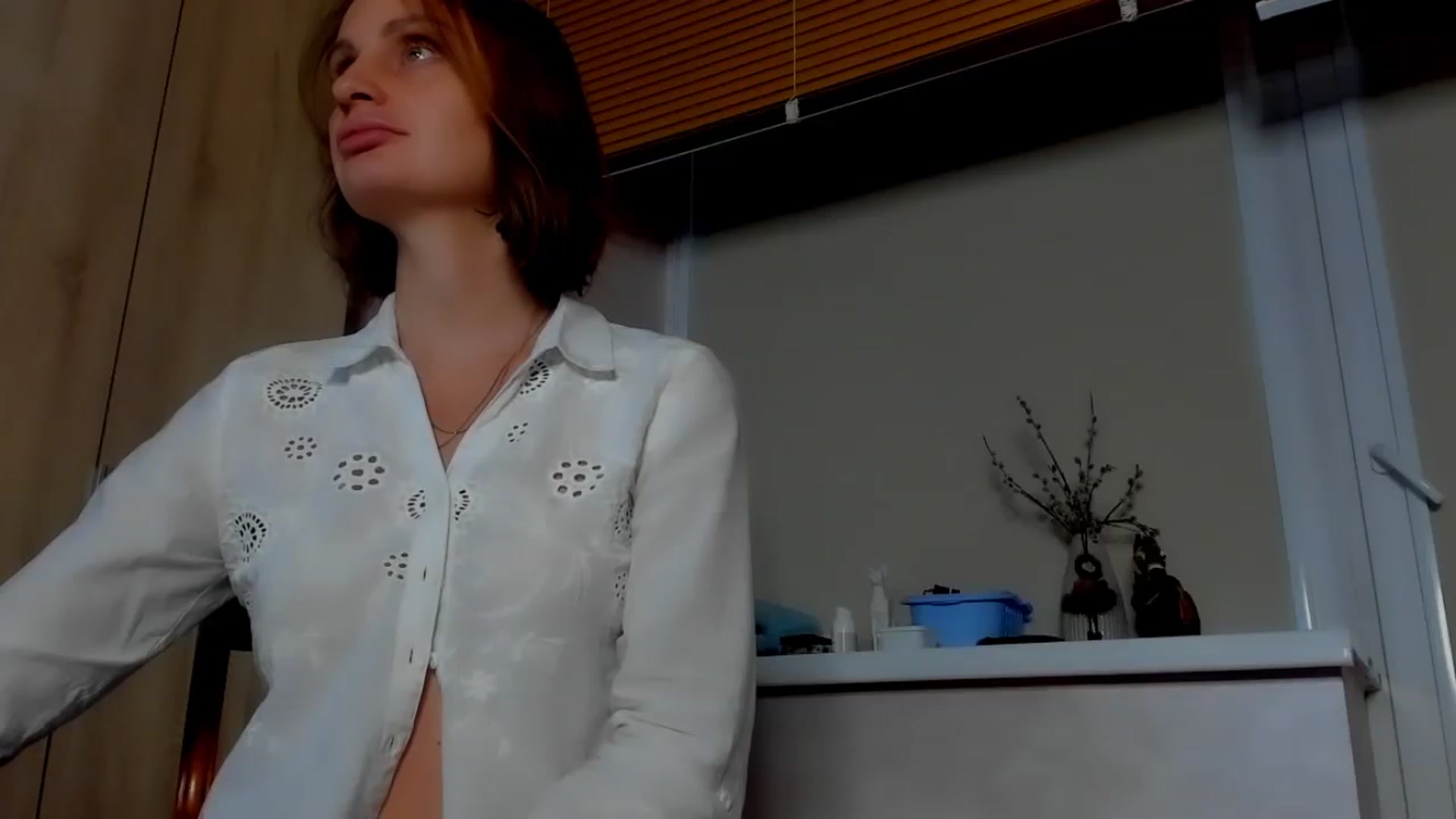 Gallery image thumbnail from Elenapre's myfreecams stream on, 03/14/2023, 07:12 image 9 of 20