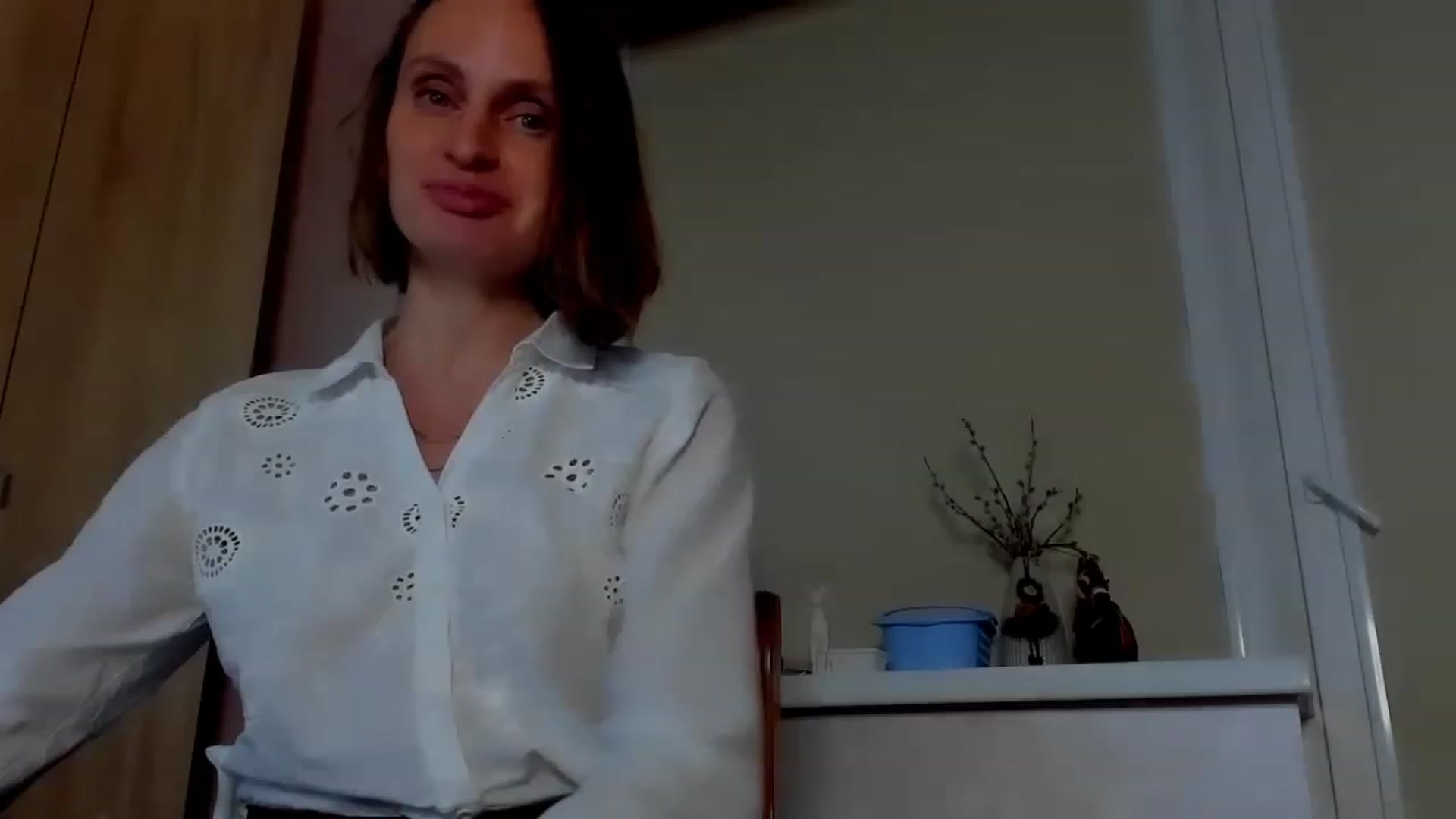 Gallery image thumbnail from Elenapre's myfreecams stream on, 03/25/2023, 09:37 image 3 of 20