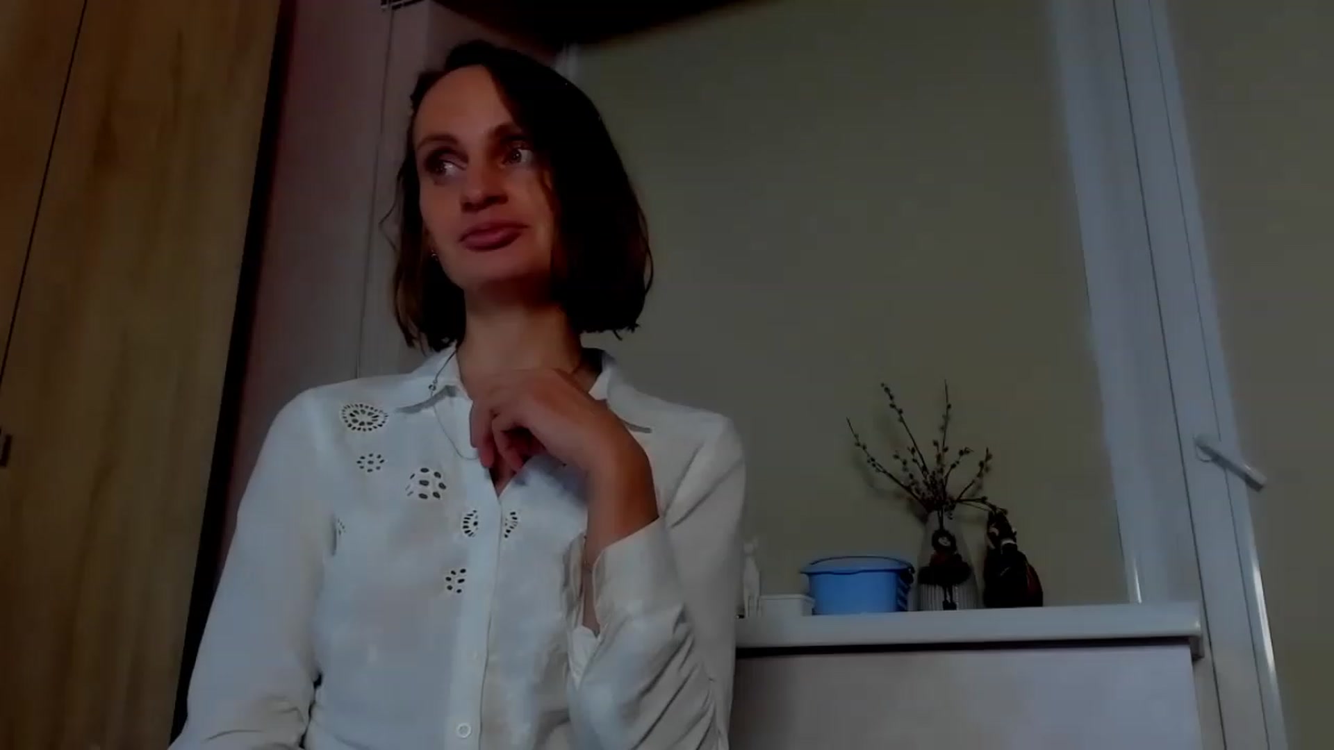 Gallery image thumbnail from Elenapre's myfreecams stream on, 03/25/2023, 09:37 image 4 of 20