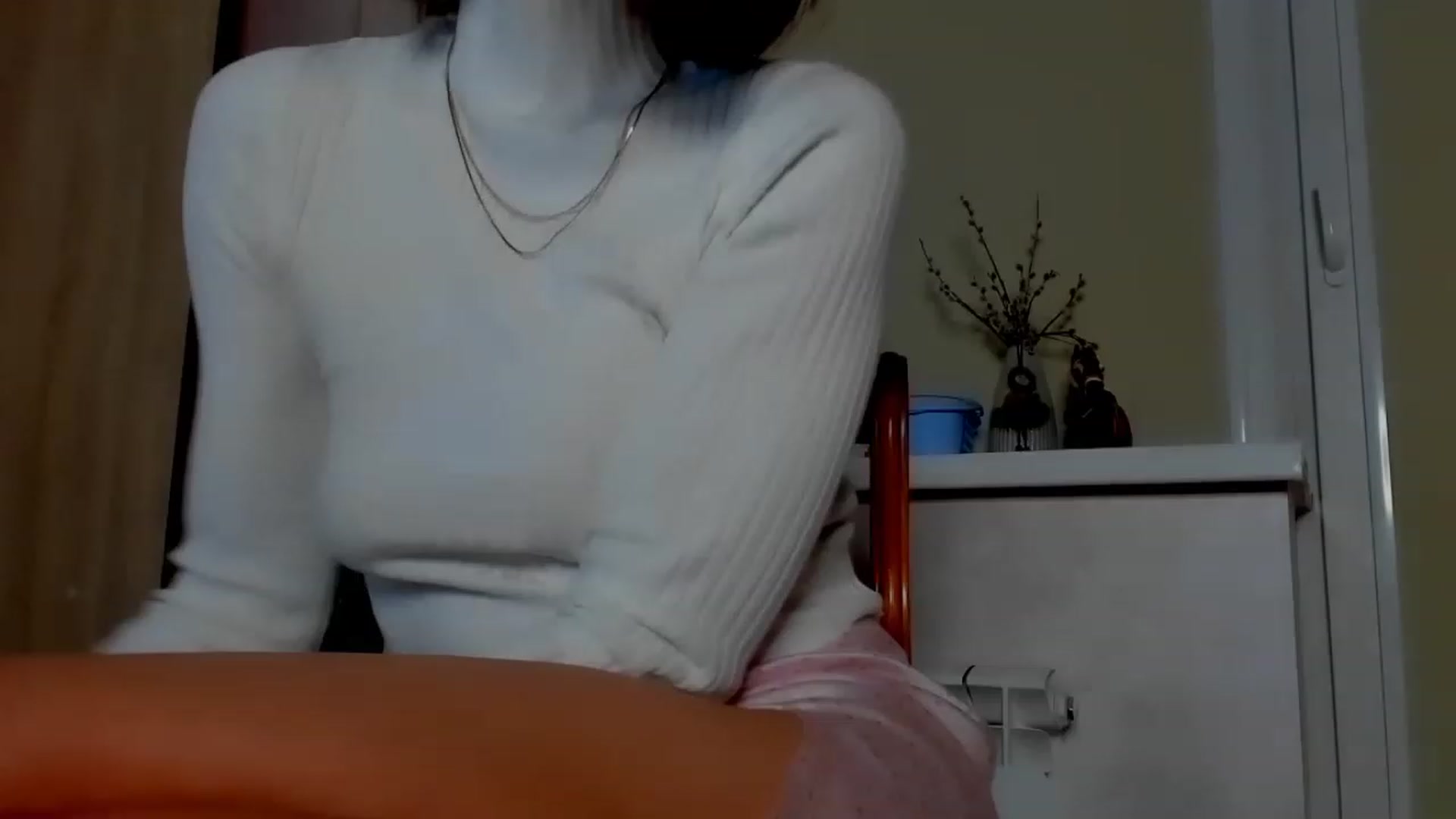 Gallery image thumbnail from Elenapre's myfreecams stream on, 03/28/2023, 10:54 image 16 of 20
