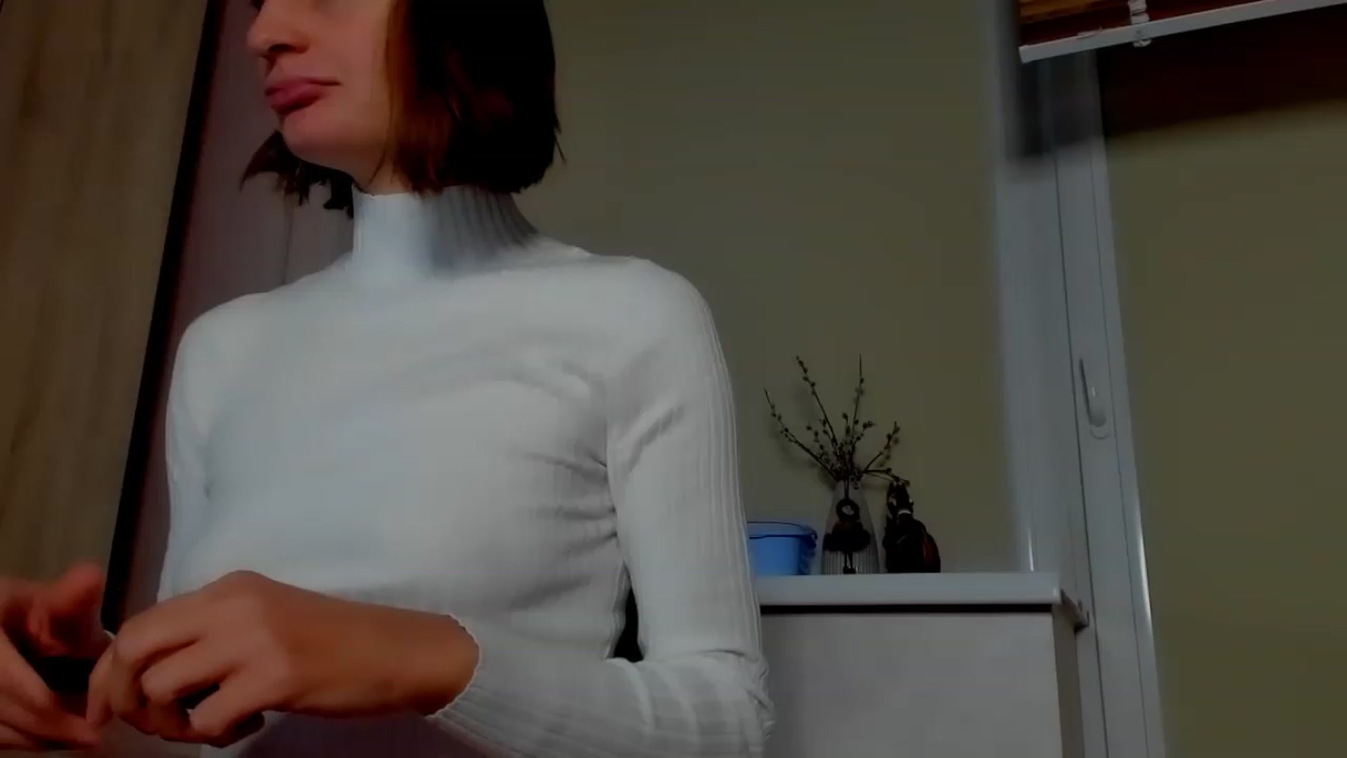 Gallery image thumbnail from Elenapre's myfreecams stream on, 03/28/2023, 10:54 image 11 of 20