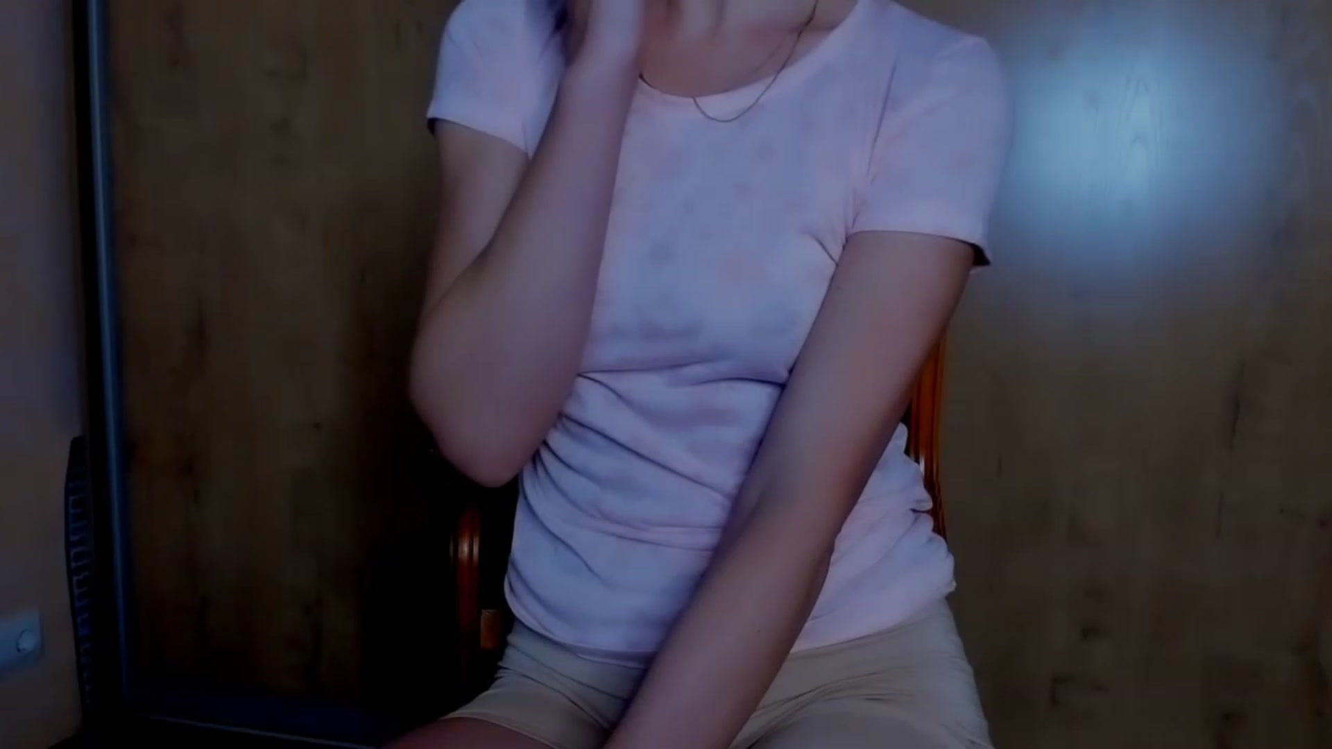 Gallery image thumbnail from Elenapre's myfreecams stream on, 04/03/2023, 07:20 image 7 of 20