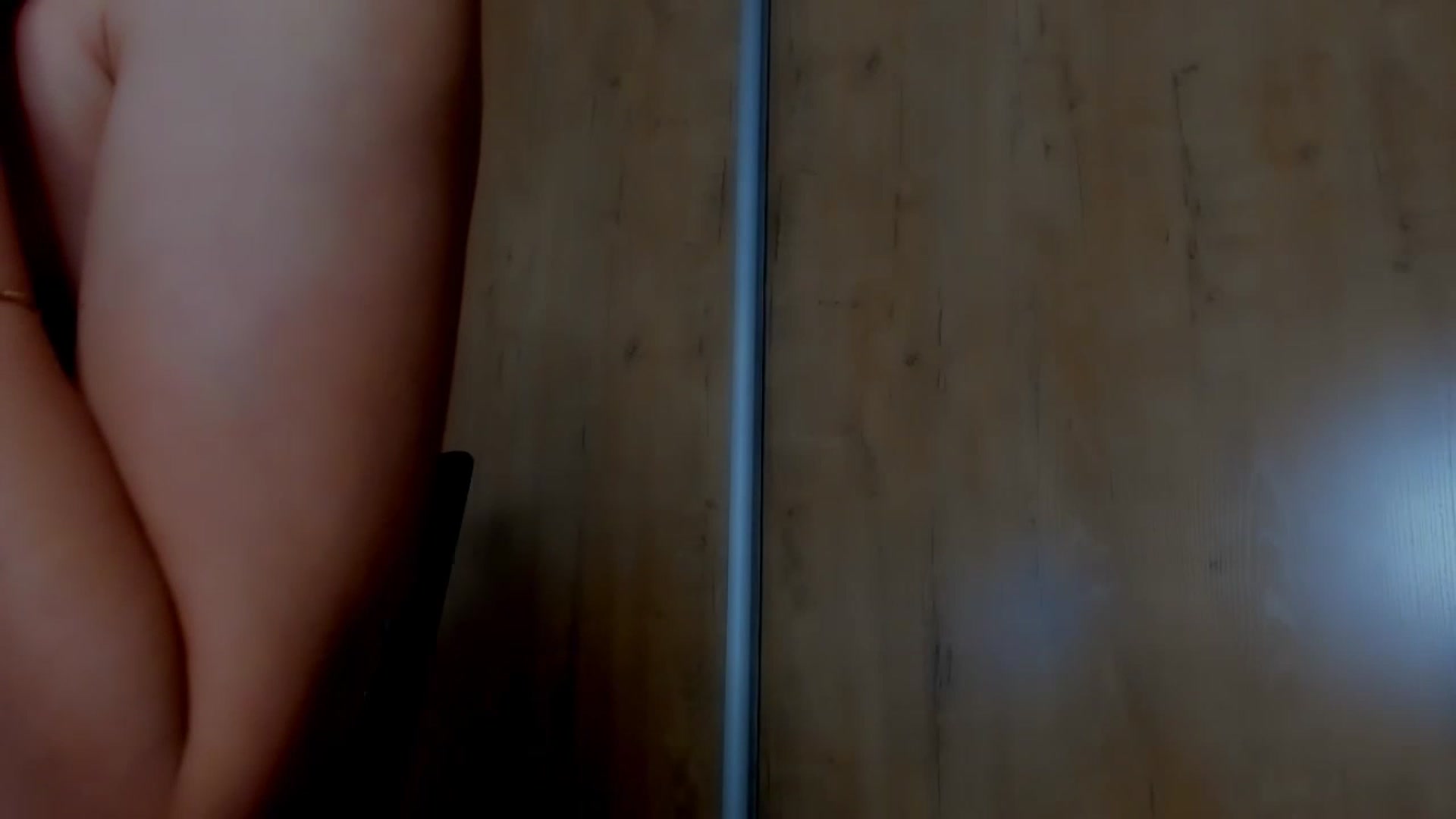 Gallery image thumbnail from Elenapre's myfreecams stream on, 04/06/2023, 15:24 image 6 of 20