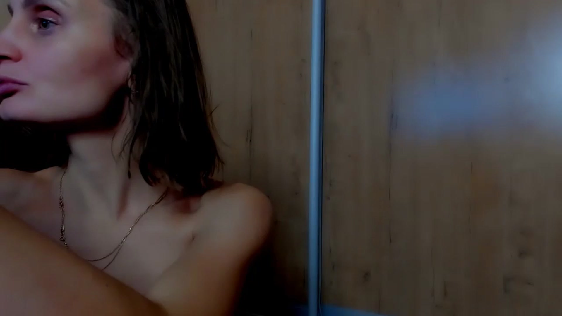 Gallery image thumbnail from Elenapre's myfreecams stream on, 04/06/2023, 15:24 image 16 of 20