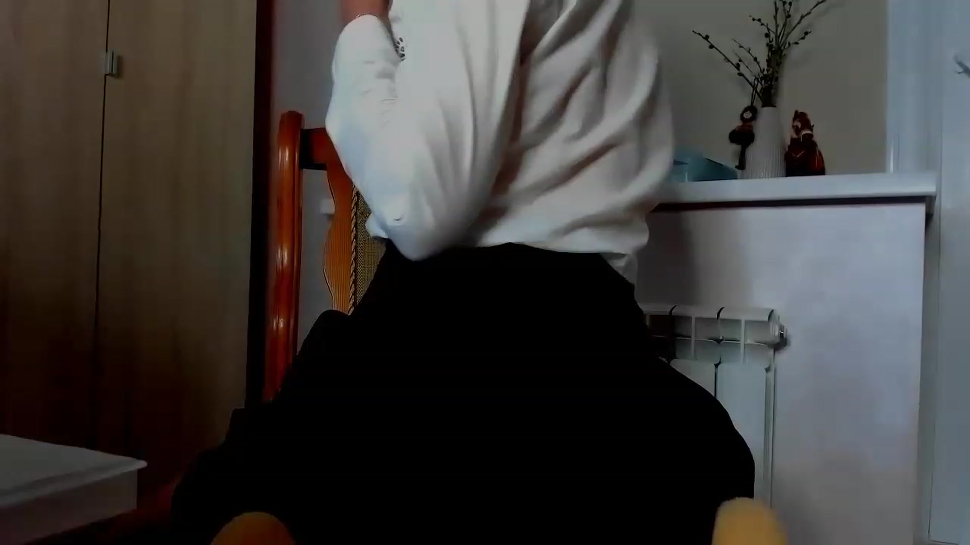 Gallery image thumbnail from Elenapre's myfreecams stream on, 04/12/2023, 10:43 image 10 of 20