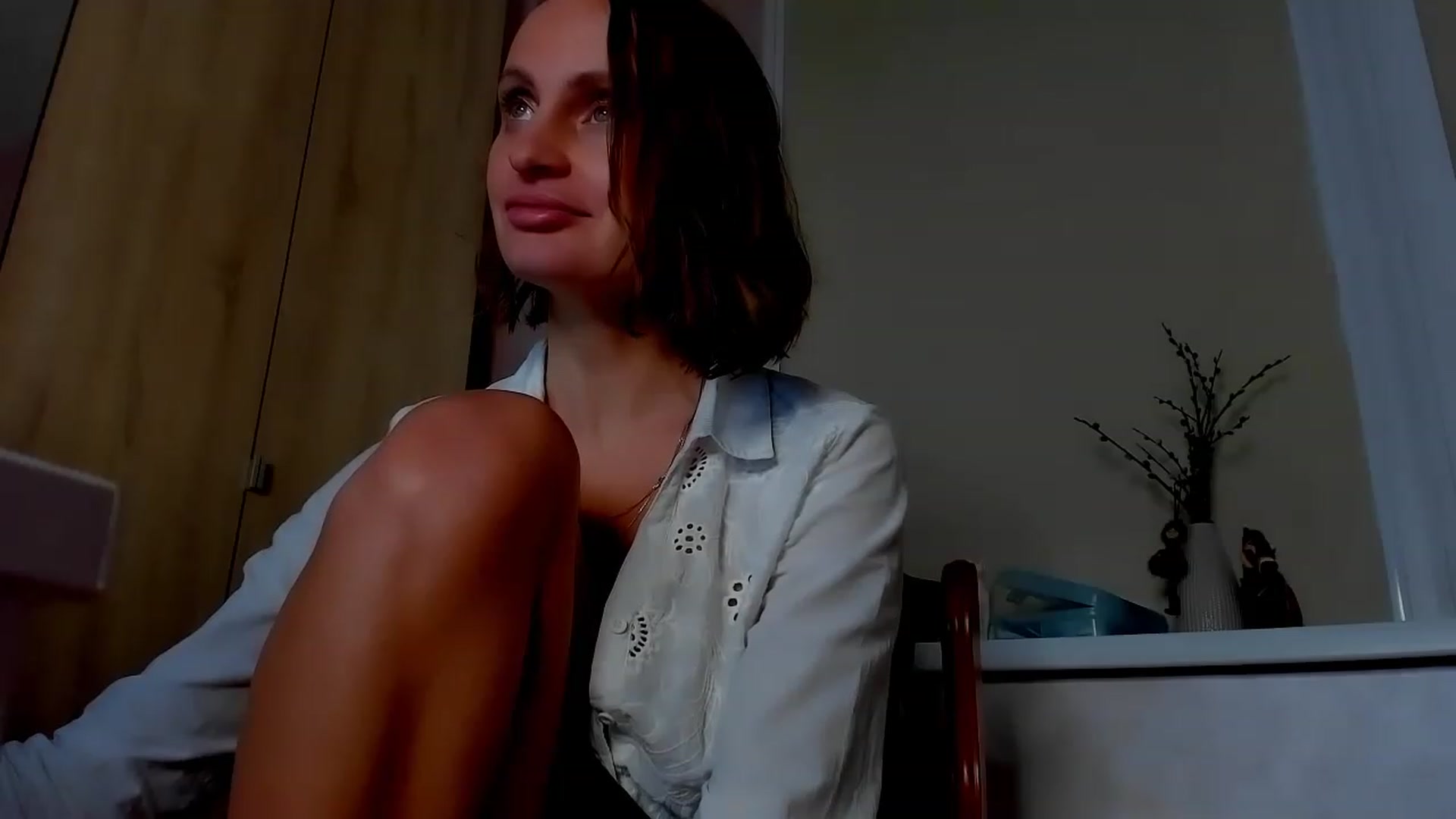 Gallery image thumbnail from Elenapre's myfreecams stream on, 04/12/2023, 10:43 image 4 of 20