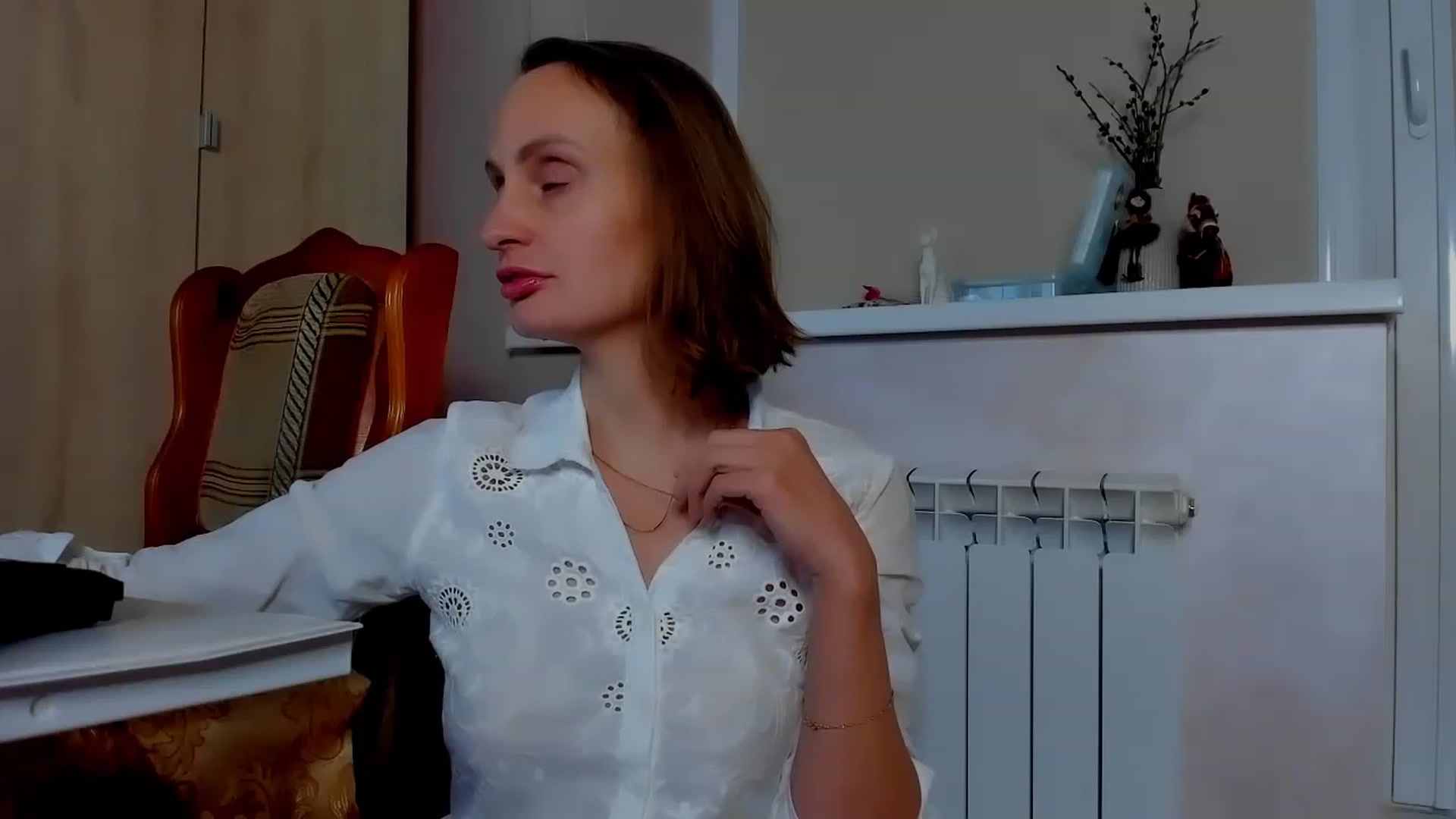 Gallery image thumbnail from Elenapre's myfreecams stream on, 04/14/2023, 08:19 image 1 of 20