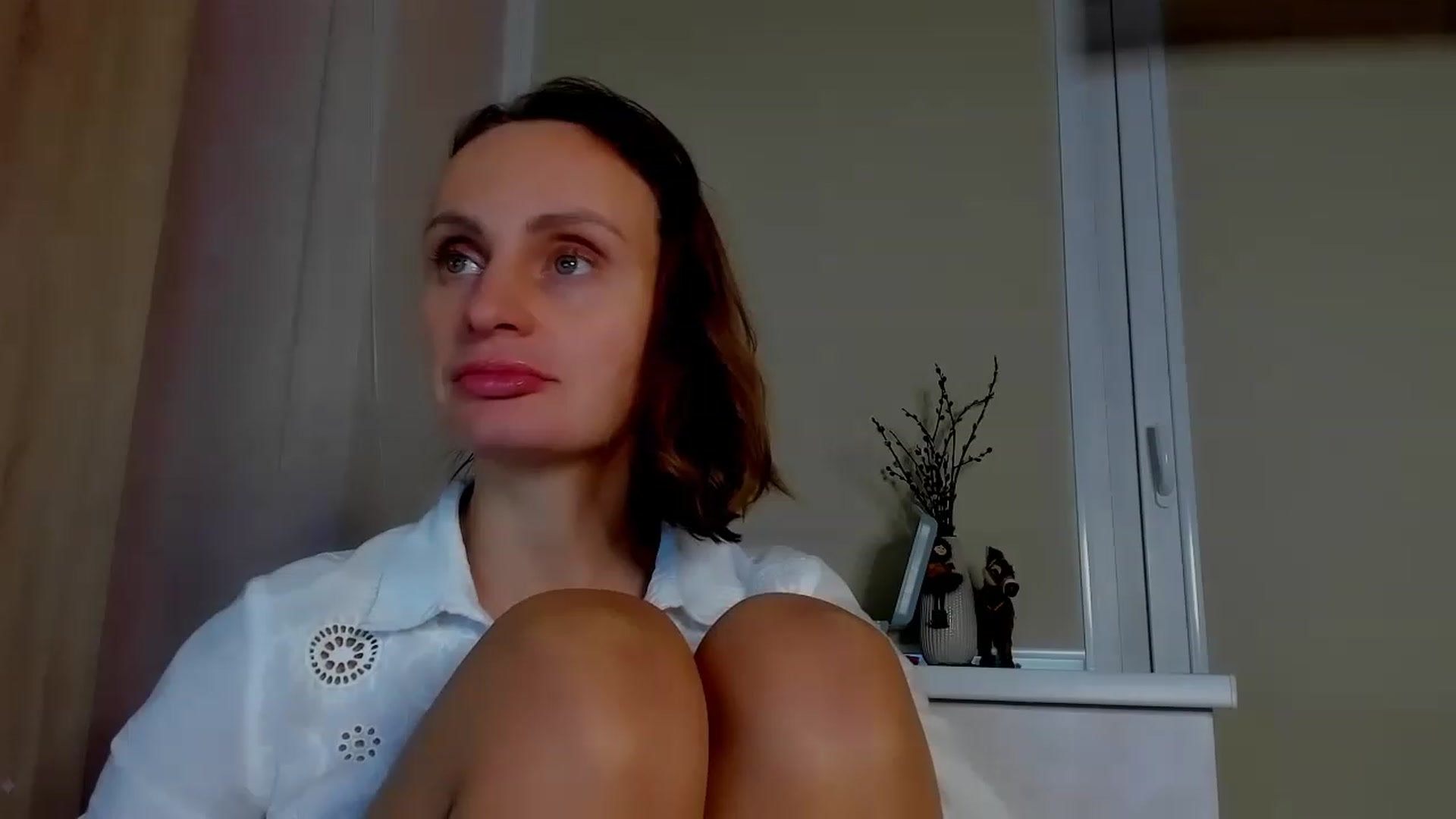 Gallery image thumbnail from Elenapre's myfreecams stream on, 04/14/2023, 08:19 image 6 of 20