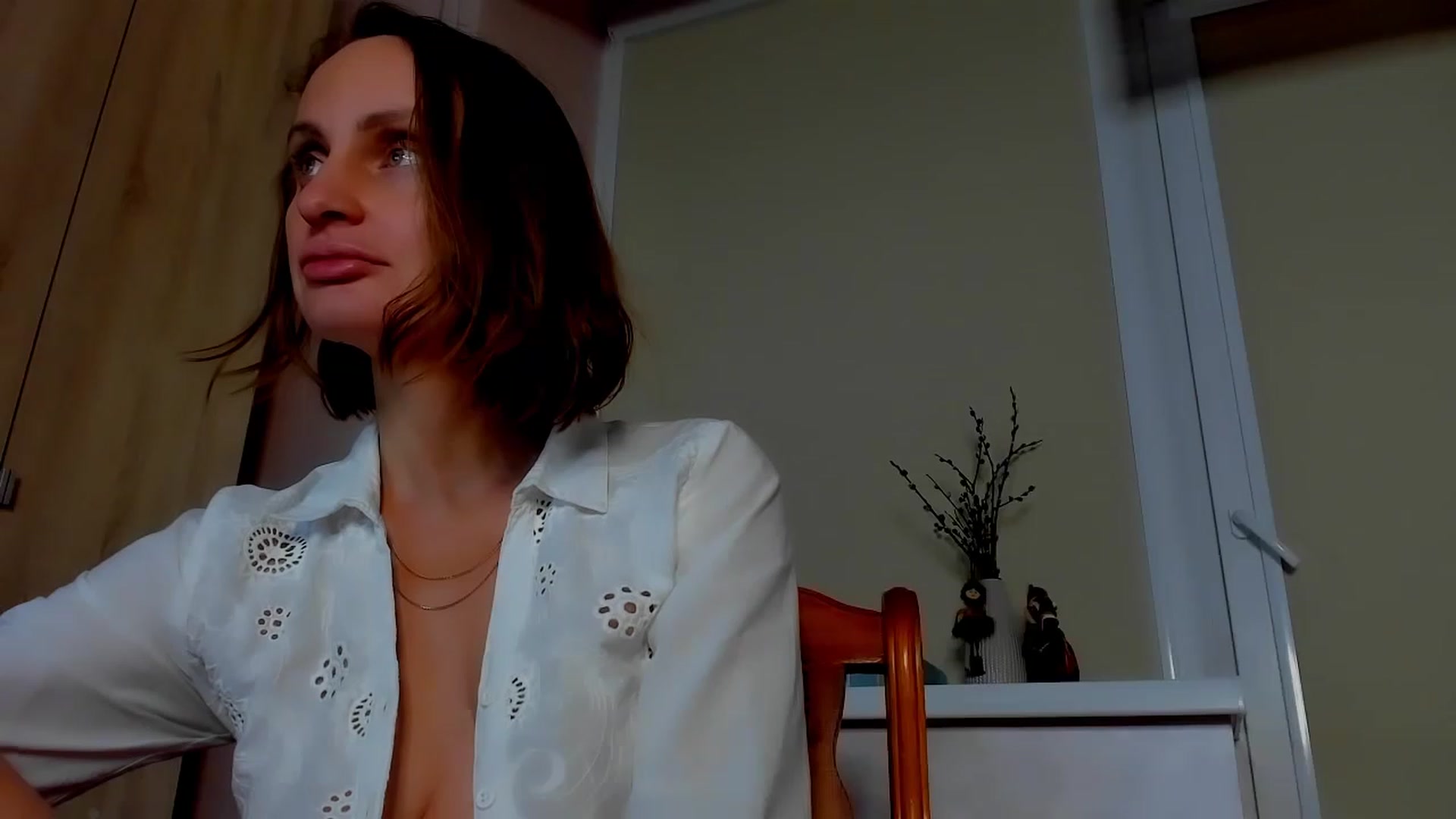 Gallery image thumbnail from Elenapre's myfreecams stream on, 04/15/2023, 10:44 image 20 of 20