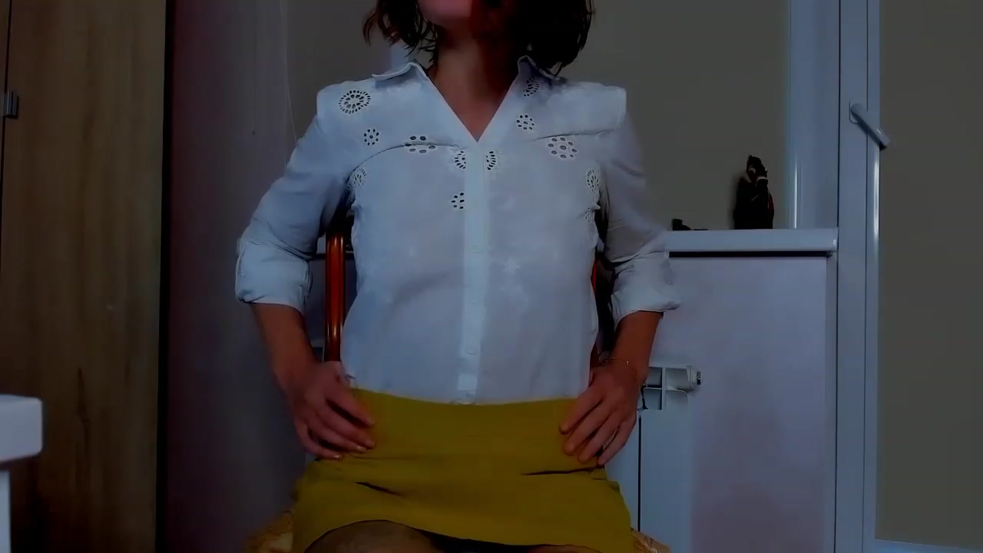 Gallery image thumbnail from Elenapre's myfreecams stream on, 04/19/2023, 08:56 image 19 of 20
