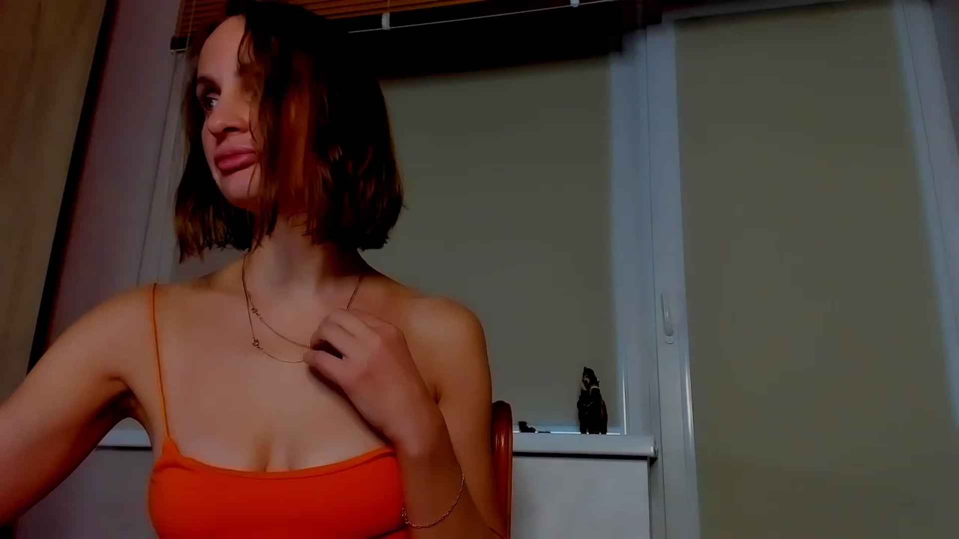 Gallery image thumbnail from Elenapre's myfreecams stream on, 04/21/2023, 08:17 image 4 of 20
