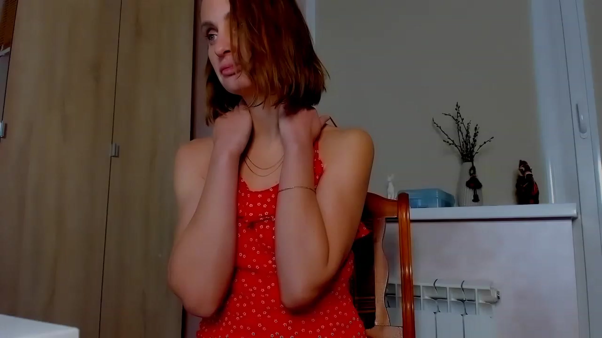 Gallery image thumbnail from Elenapre's myfreecams stream on, 04/25/2023, 07:32 image 5 of 20