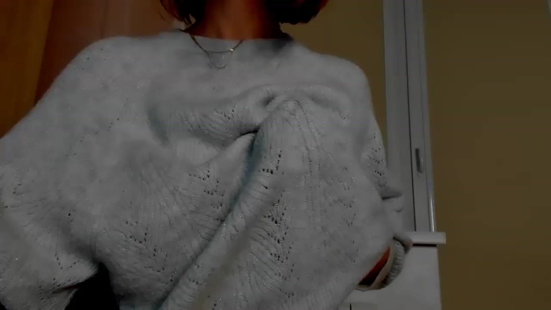 Gallery image thumbnail from Elenapre's myfreecams stream on, 04/25/2023, 11:40 image 15 of 20