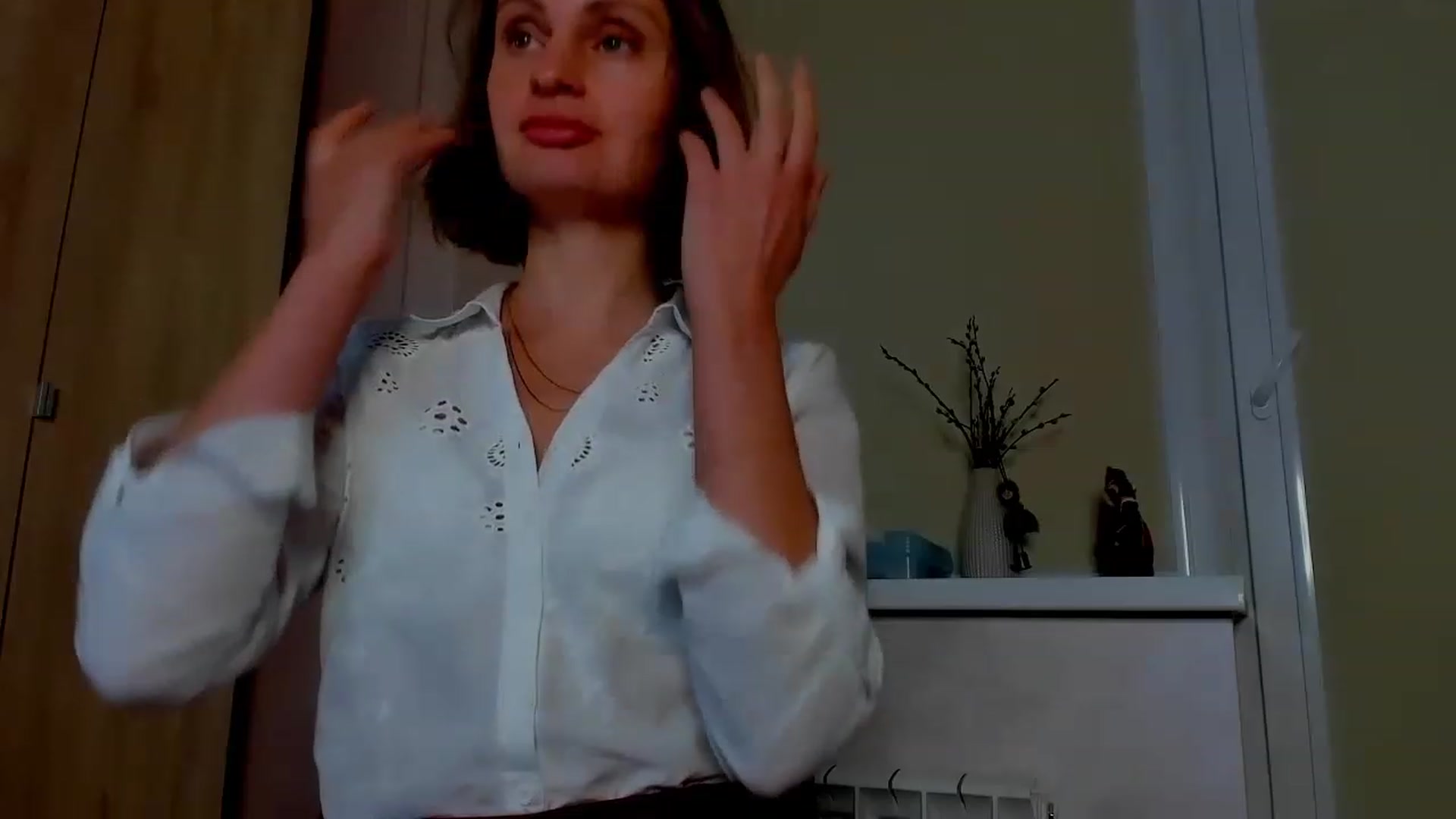 Gallery image thumbnail from Elenapre's myfreecams stream on, 04/27/2023, 06:05 image 17 of 20