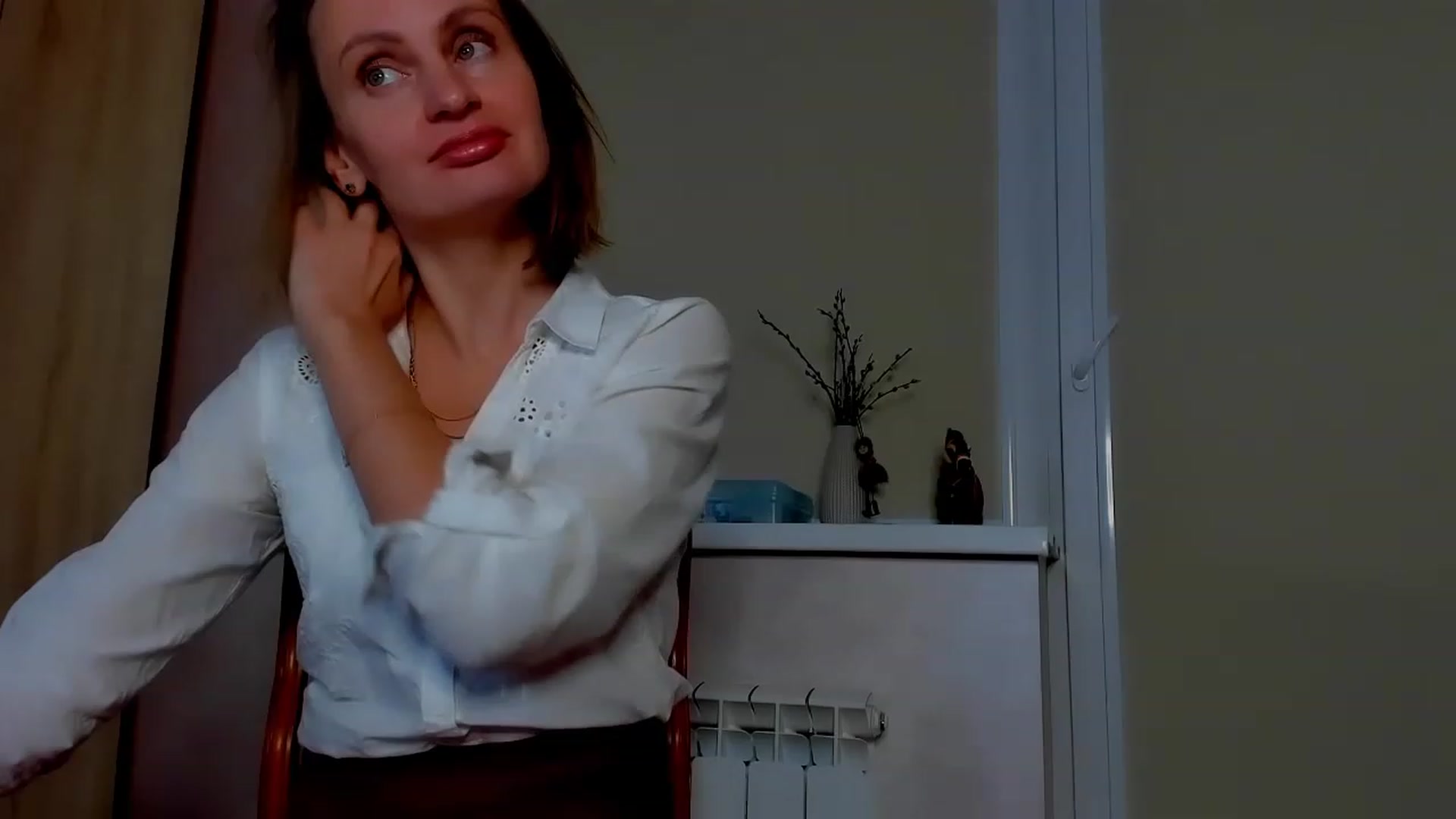 Gallery image thumbnail from Elenapre's myfreecams stream on, 04/27/2023, 06:05 image 8 of 20
