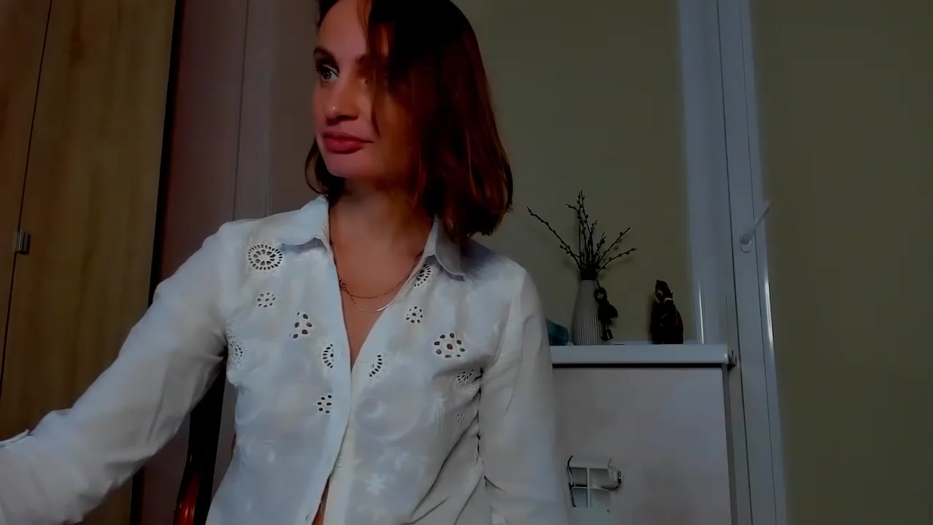 Gallery image thumbnail from Elenapre's myfreecams stream on, 04/27/2023, 08:41 image 5 of 20