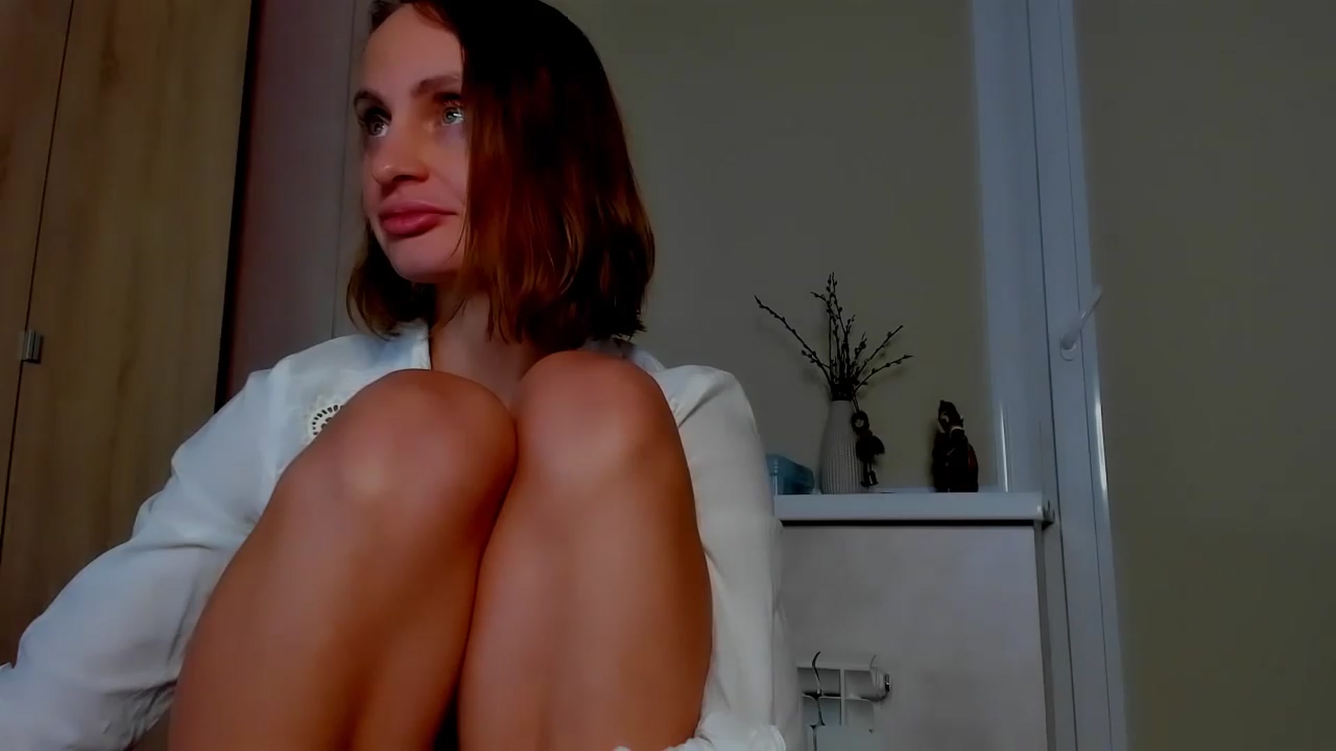 Gallery image thumbnail from Elenapre's myfreecams stream on, 04/27/2023, 08:41 image 11 of 20