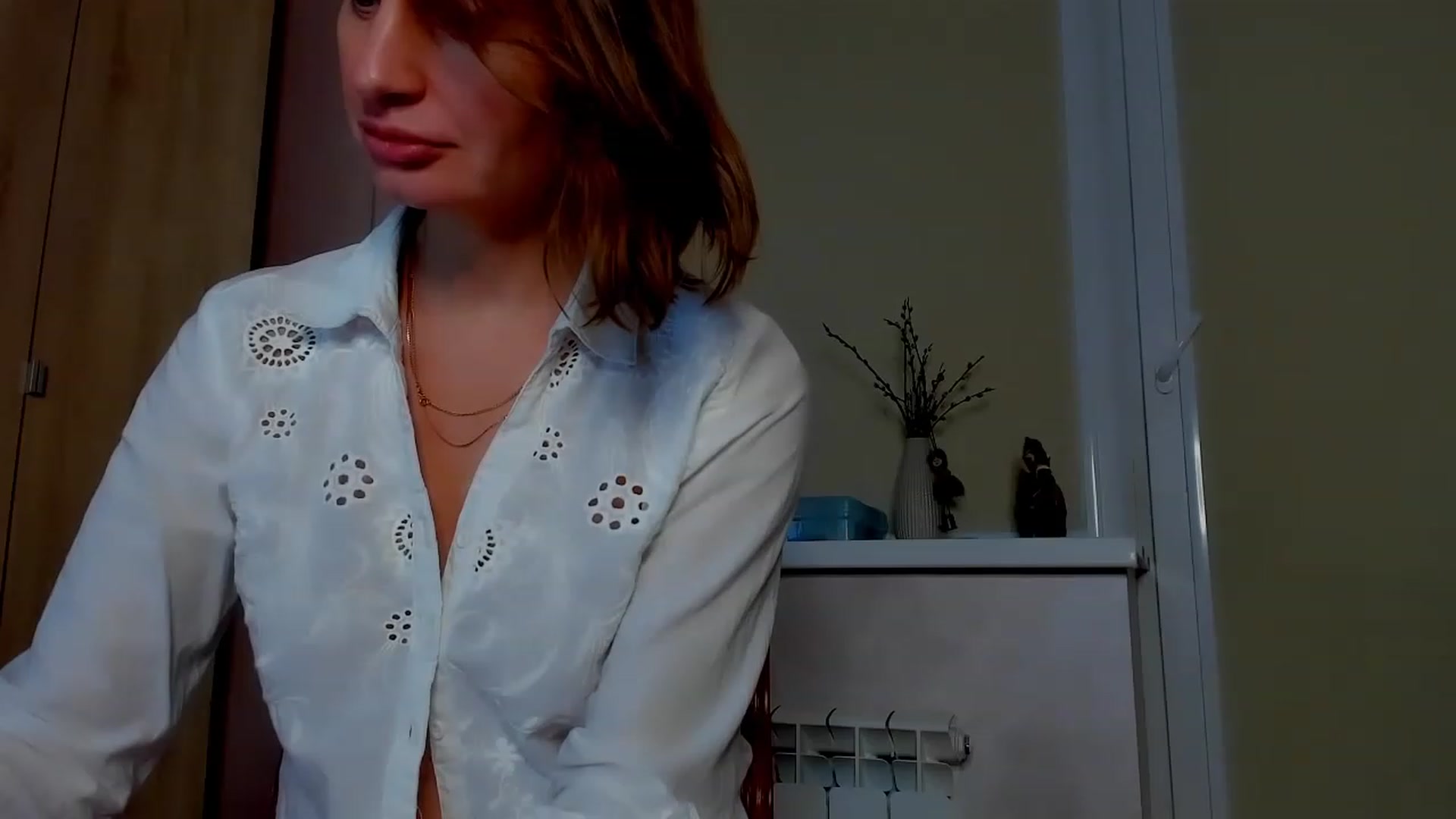 Gallery image thumbnail from Elenapre's myfreecams stream on, 04/27/2023, 08:41 image 3 of 20