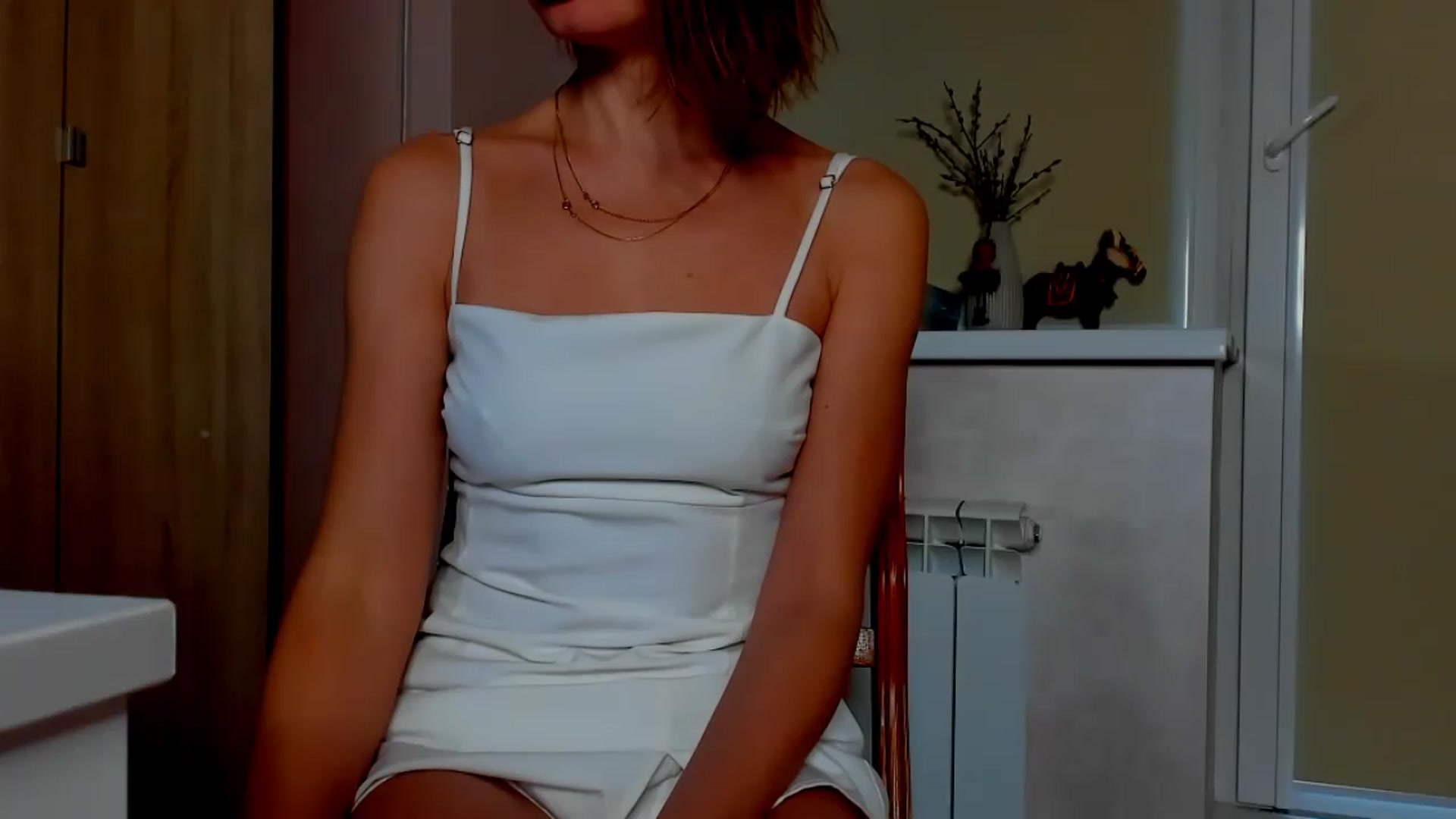 Gallery image thumbnail from Elenapre's myfreecams stream on, 05/05/2023, 05:43 image 5 of 20
