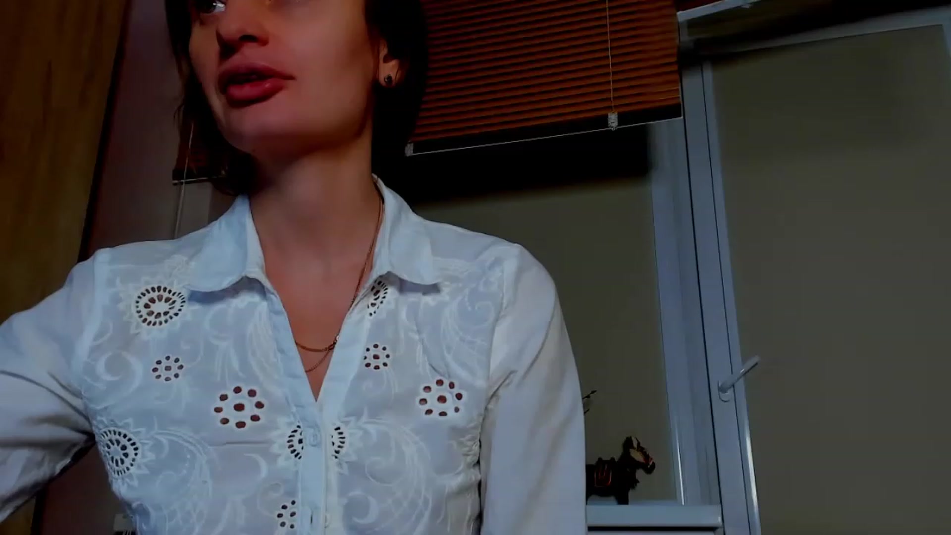 Gallery image thumbnail from Elenapre's myfreecams stream on, 05/05/2023, 10:05 image 1 of 20
