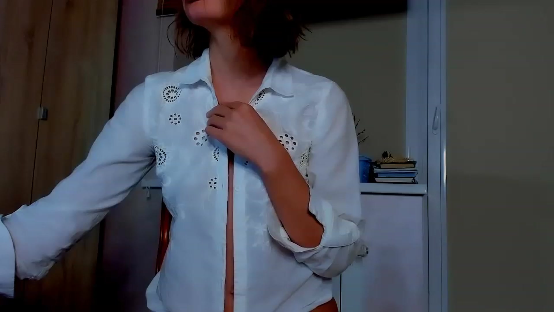 Gallery image thumbnail from Elenapre's myfreecams stream on, 05/06/2023, 10:30 image 8 of 20