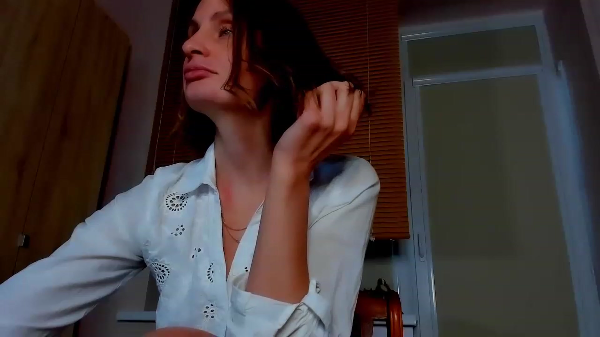 Gallery image thumbnail from Elenapre's myfreecams stream on, 05/12/2023, 07:49 image 18 of 20