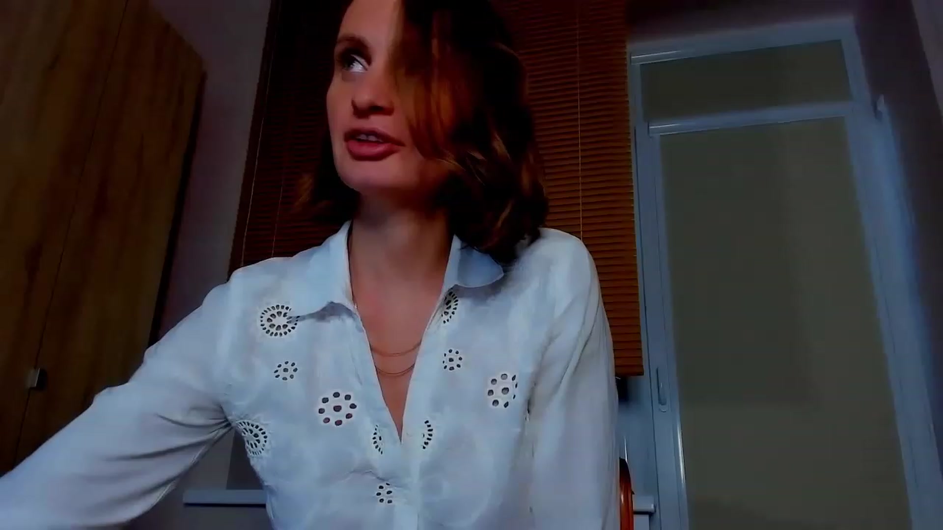 Gallery image thumbnail from Elenapre's myfreecams stream on, 05/12/2023, 09:59 image 3 of 20