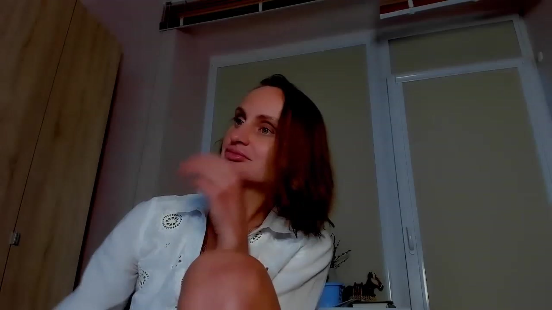 Gallery image thumbnail from Elenapre's myfreecams stream on, 05/13/2023, 09:22 image 2 of 20