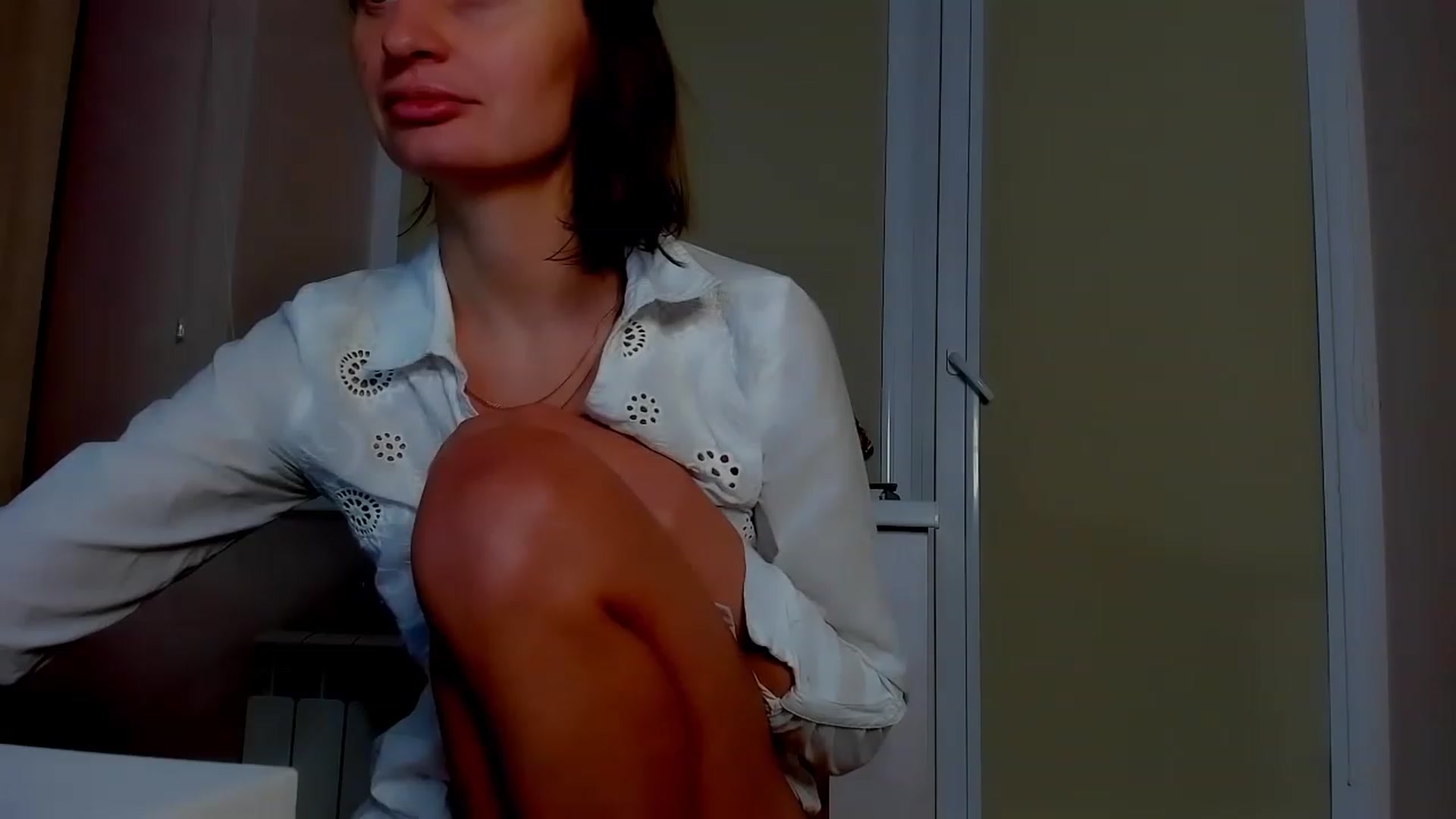 Gallery image thumbnail from Elenapre's myfreecams stream on, 05/18/2023, 06:10 image 13 of 20
