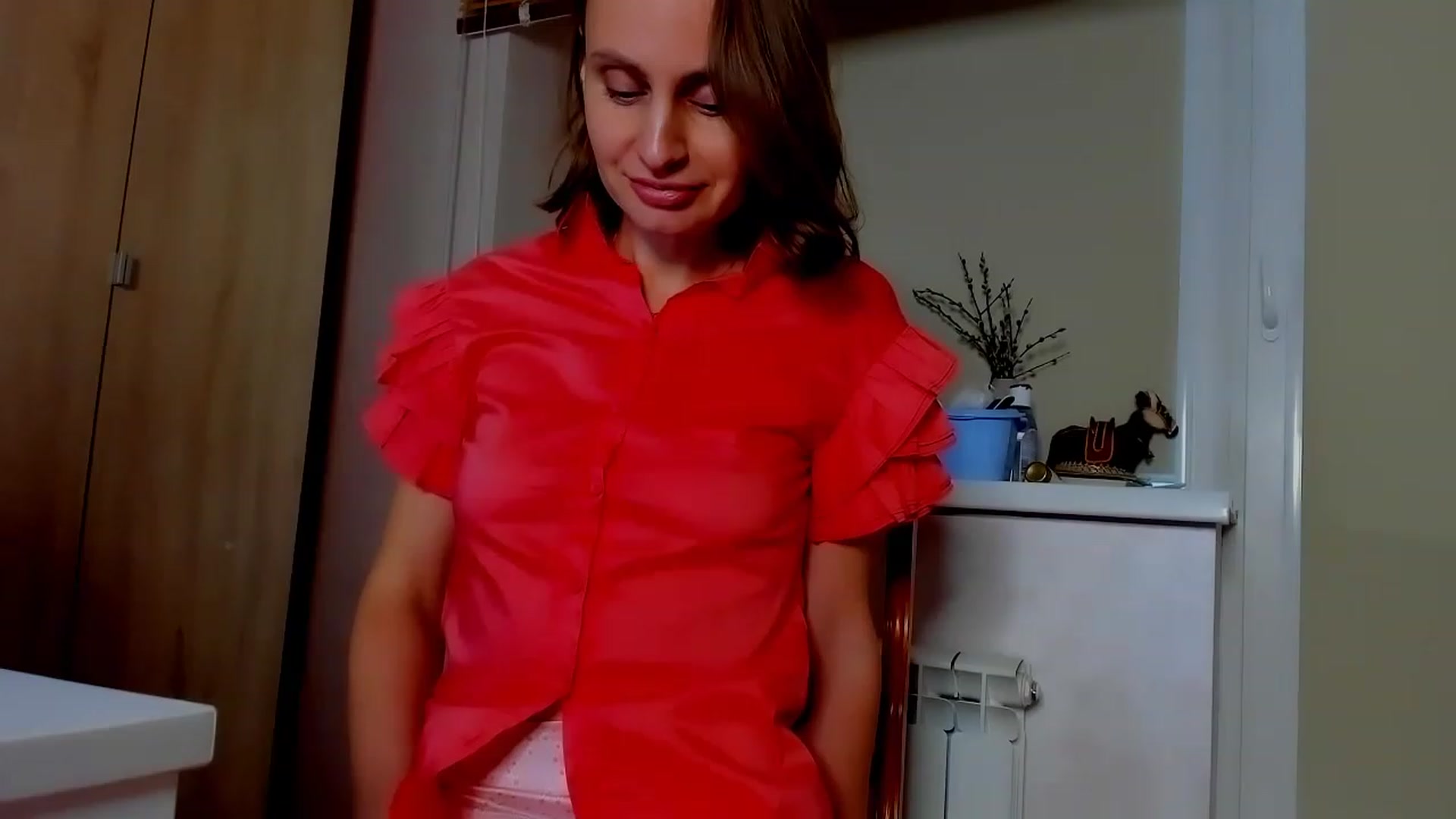 Gallery image thumbnail from Elenapre's myfreecams stream on, 05/26/2023, 07:31 image 17 of 20