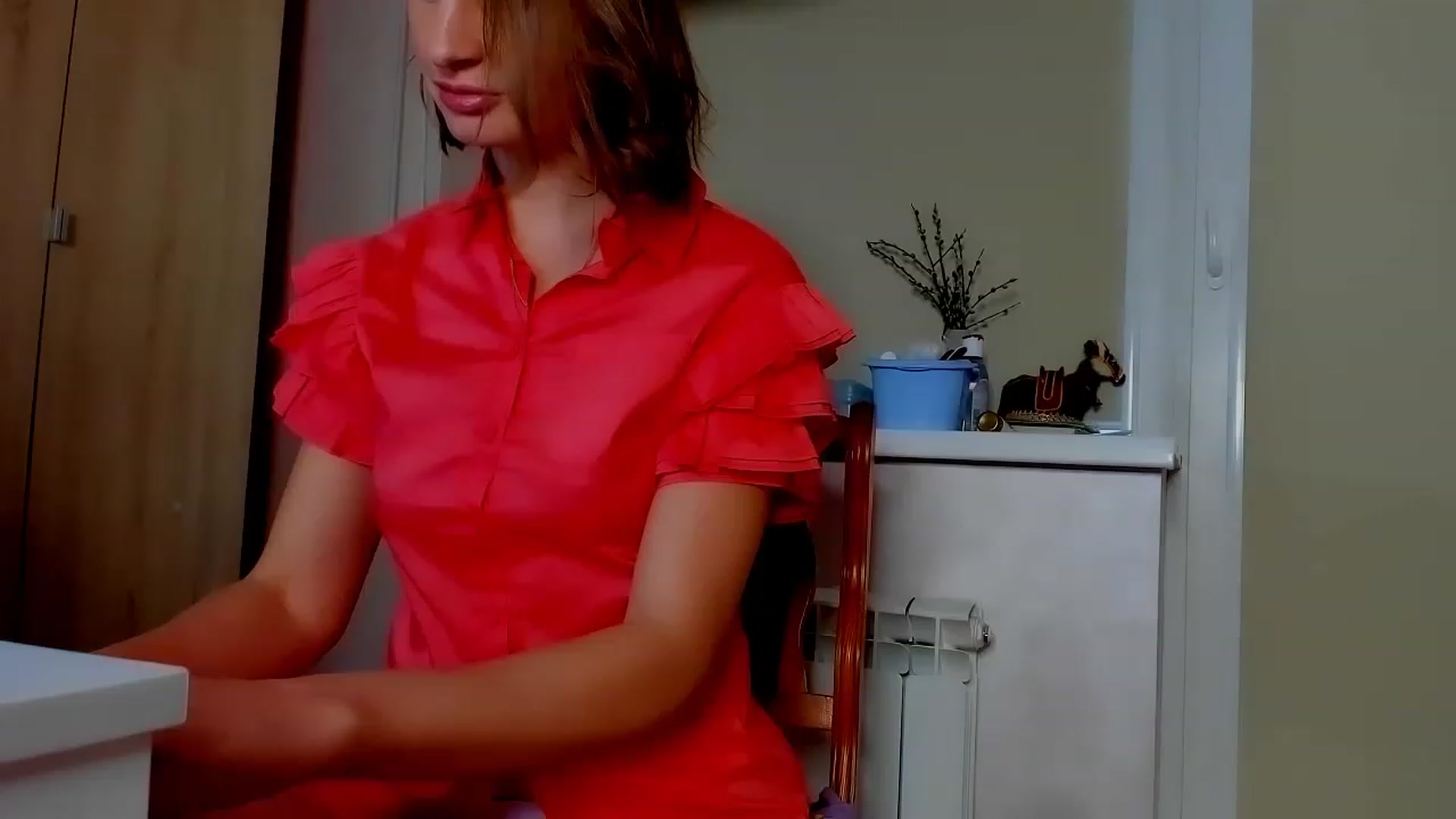 Gallery image thumbnail from Elenapre's myfreecams stream on, 05/26/2023, 07:31 image 8 of 20