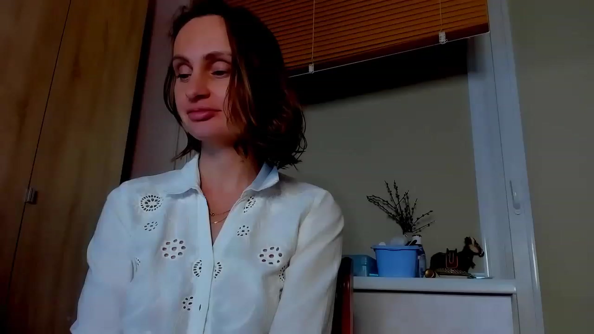 Gallery image thumbnail from Elenapre's myfreecams stream on, 05/26/2023, 11:01 image 11 of 20