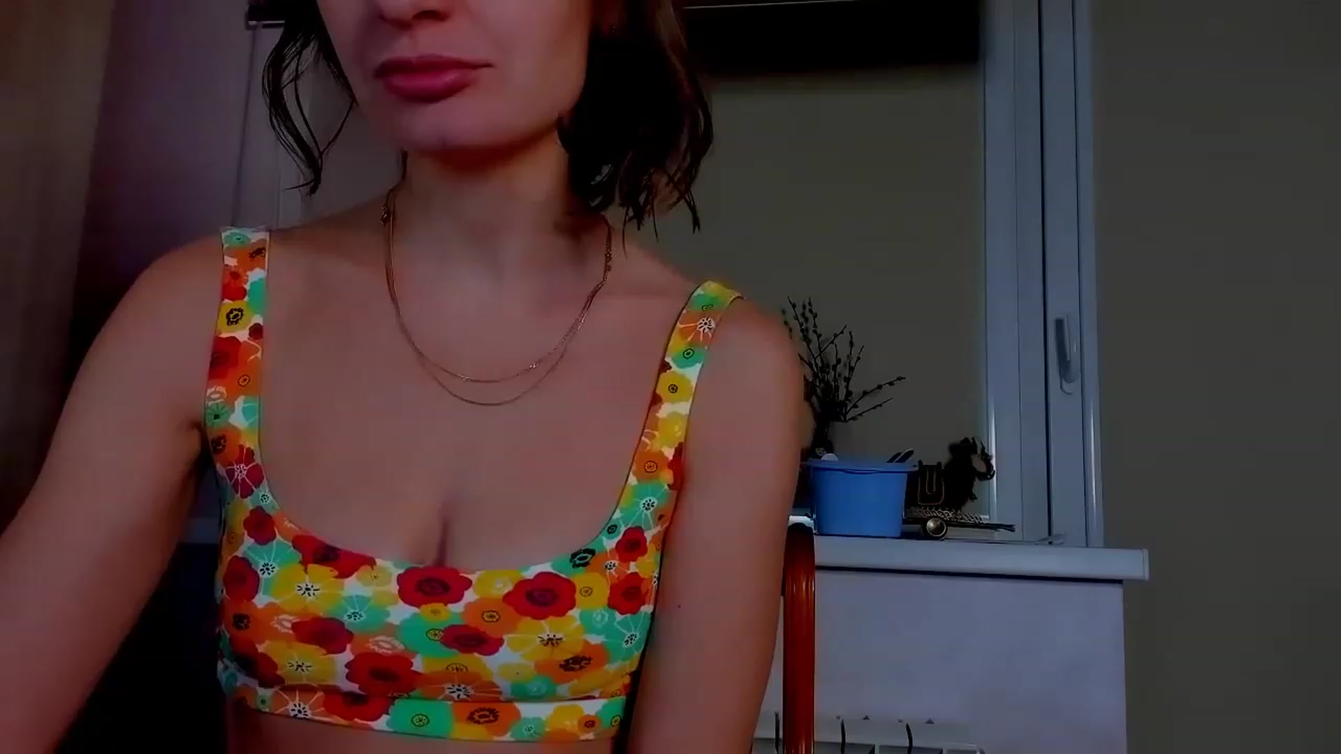 Gallery image thumbnail from Elenapre's myfreecams stream on, 05/27/2023, 07:21 image 10 of 20