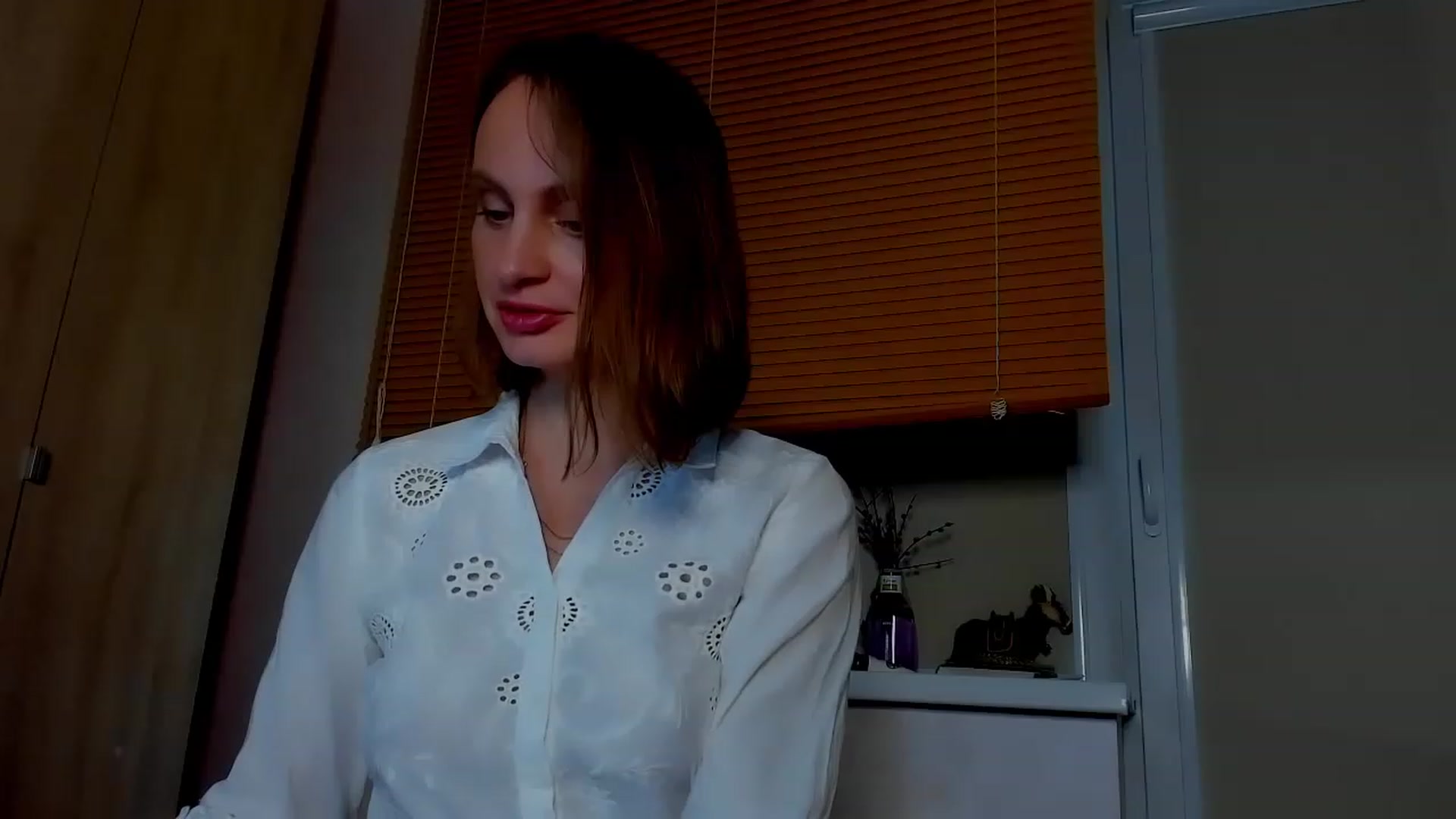 Gallery image thumbnail from Elenapre's myfreecams stream on, 06/05/2023, 04:41 image 4 of 20