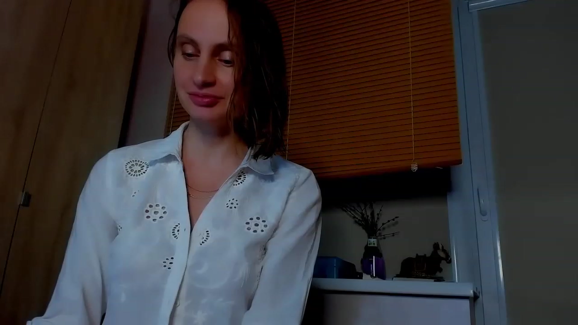 Gallery image thumbnail from Elenapre's myfreecams stream on, 06/05/2023, 06:22 image 18 of 20
