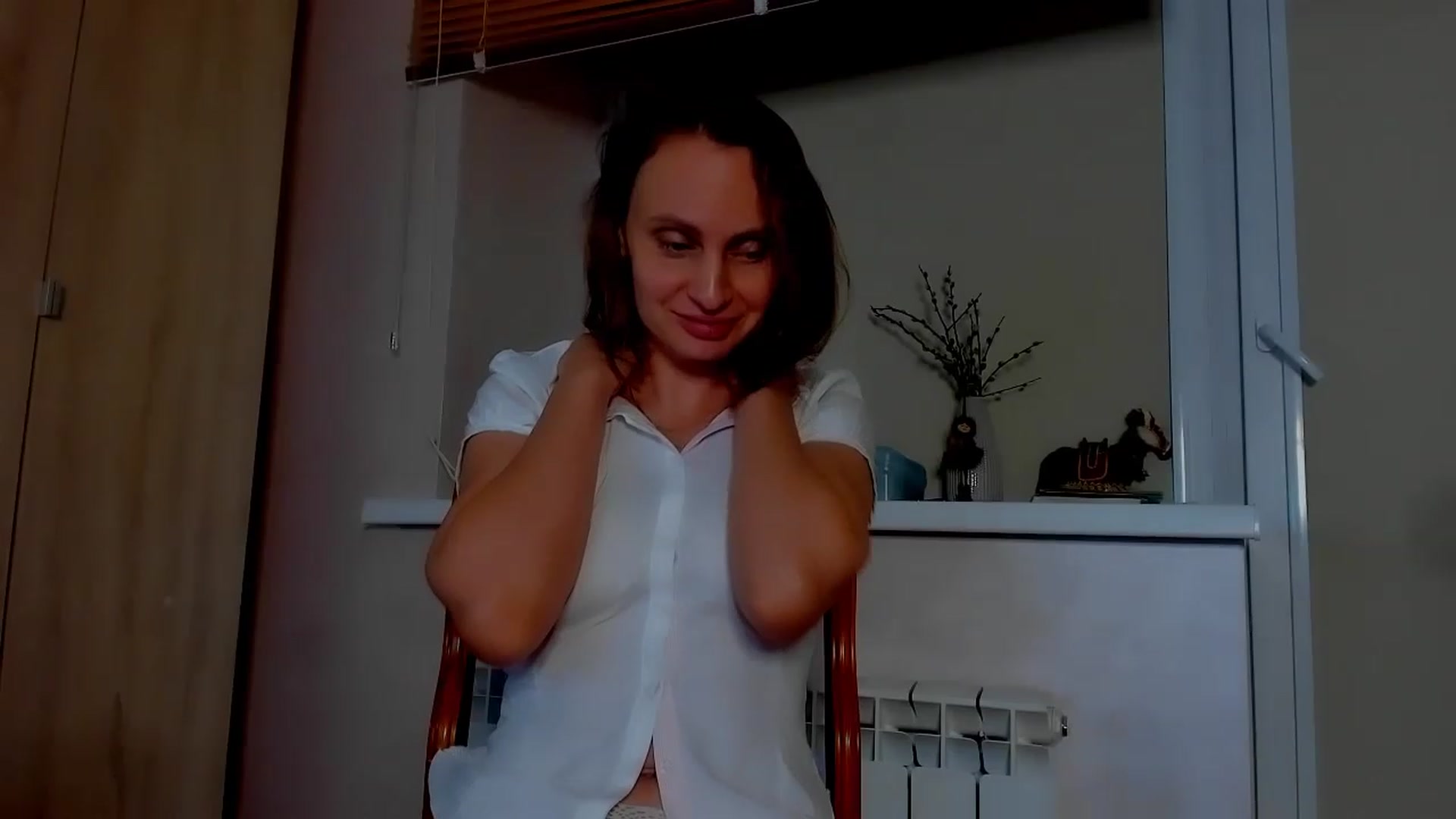 Gallery image thumbnail from Elenapre's myfreecams stream on, 06/10/2023, 07:39 image 10 of 20