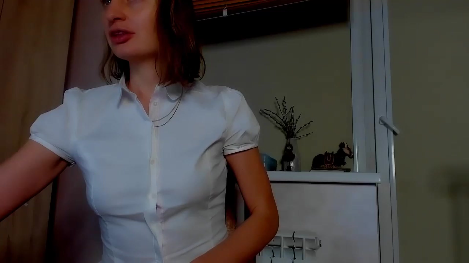 Gallery image thumbnail from Elenapre's myfreecams stream on, 06/10/2023, 07:39 image 2 of 20