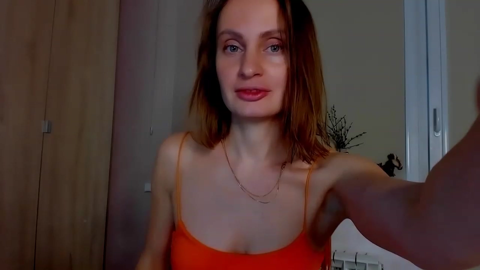 Gallery image thumbnail from Elenapre's myfreecams stream on, 06/13/2023, 04:27 image 6 of 20