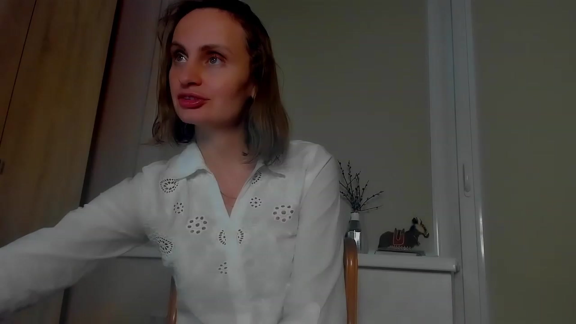 Gallery image thumbnail from Elenapre's myfreecams stream on, 06/13/2023, 08:26 image 6 of 20