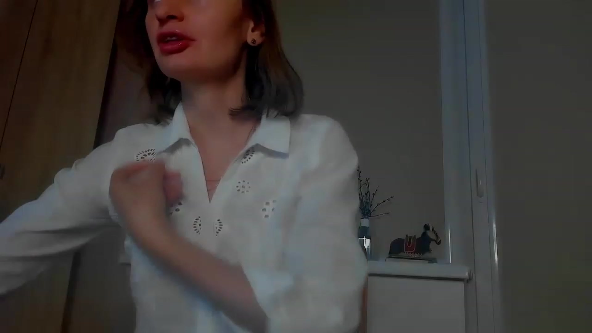 Gallery image thumbnail from Elenapre's myfreecams stream on, 06/13/2023, 08:26 image 5 of 20