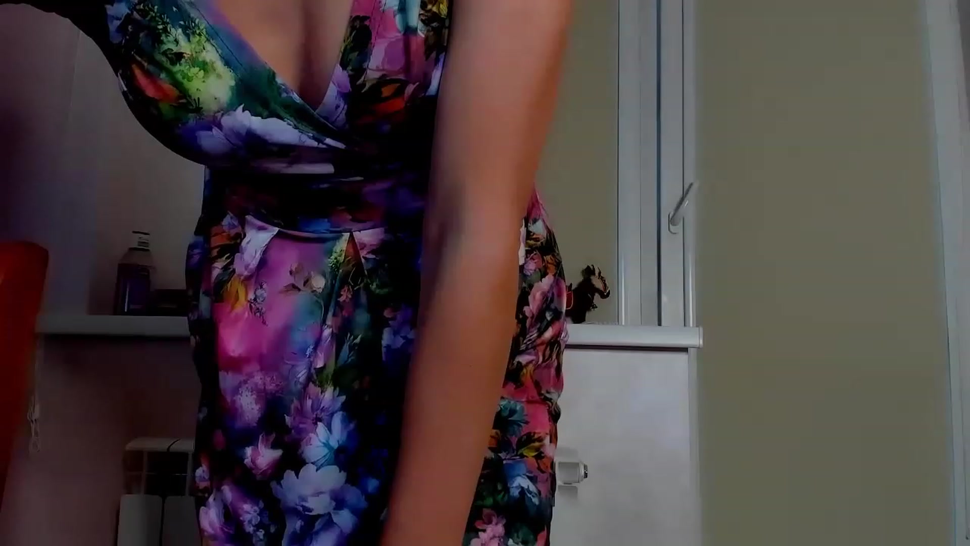 Gallery image thumbnail from Elenapre's myfreecams stream on, 06/15/2023, 05:13 image 4 of 20