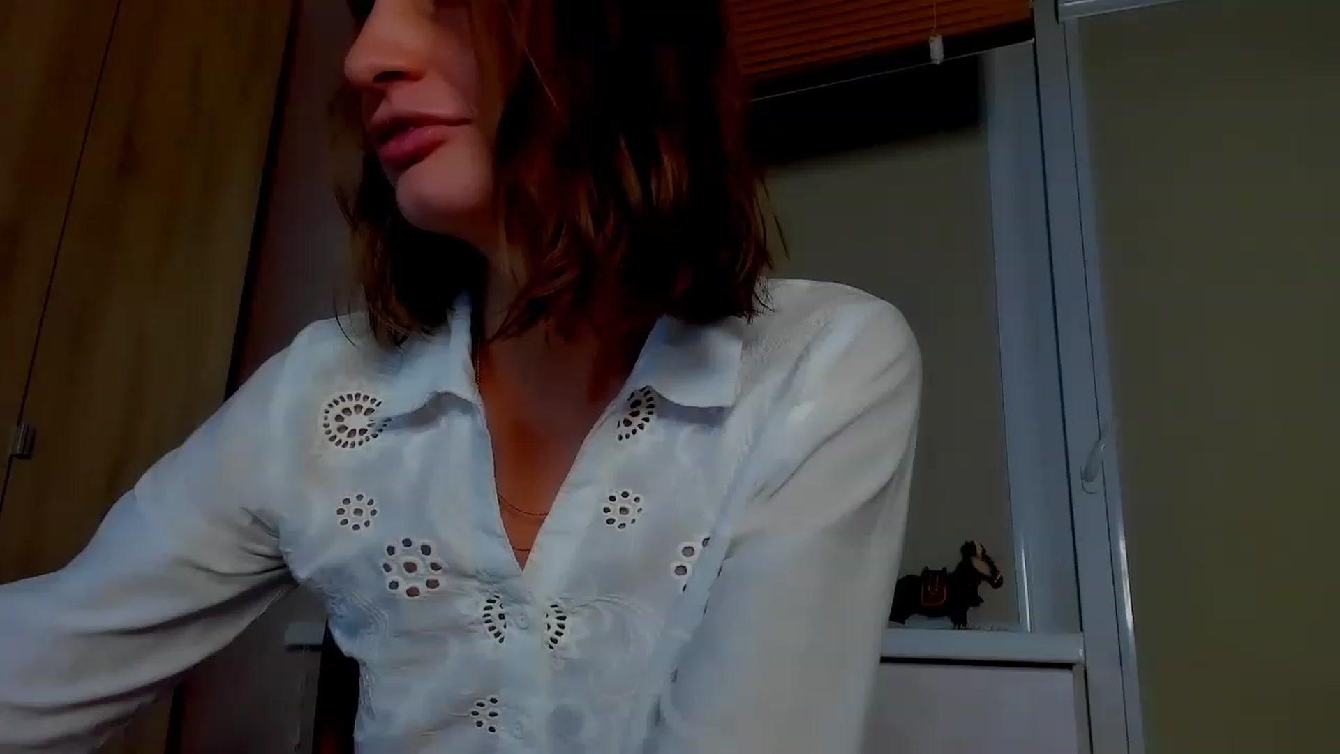 Gallery image thumbnail from Elenapre's myfreecams stream on, 06/15/2023, 08:06 image 9 of 20