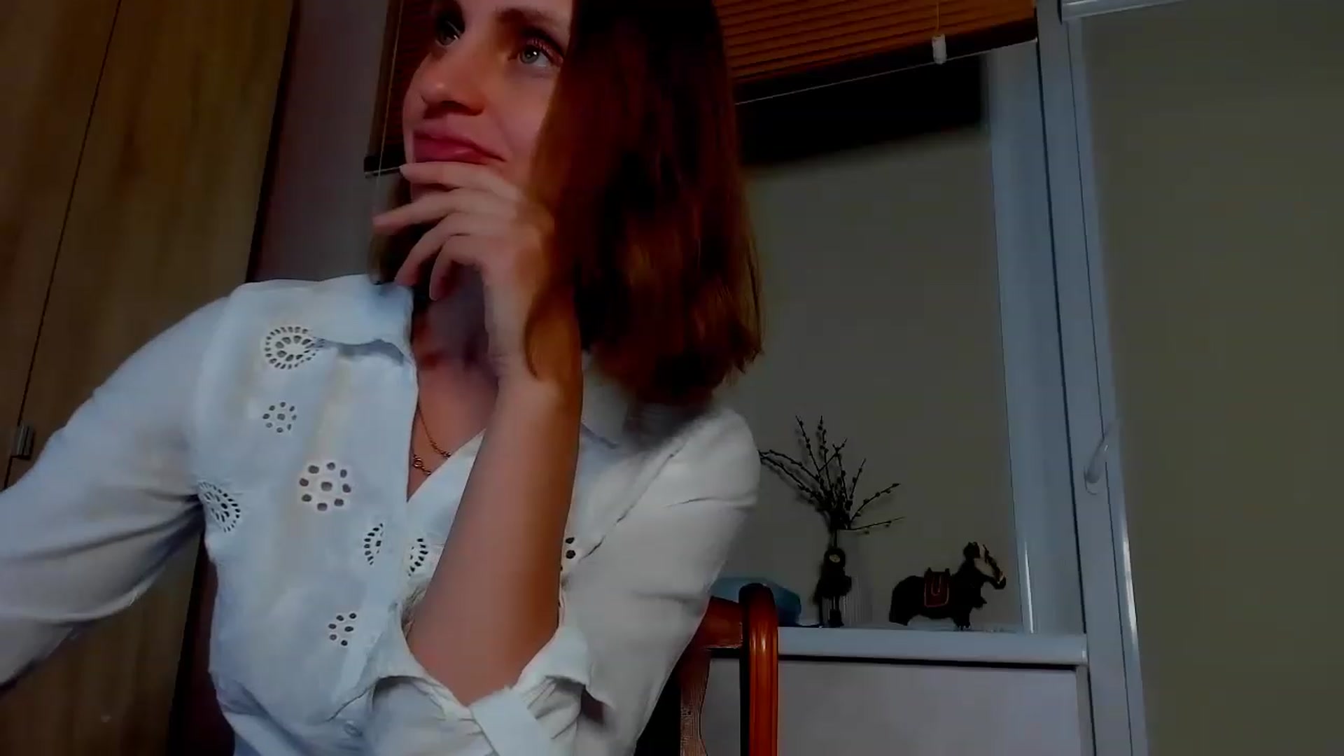 Gallery image thumbnail from Elenapre's myfreecams stream on, 06/15/2023, 08:06 image 16 of 20
