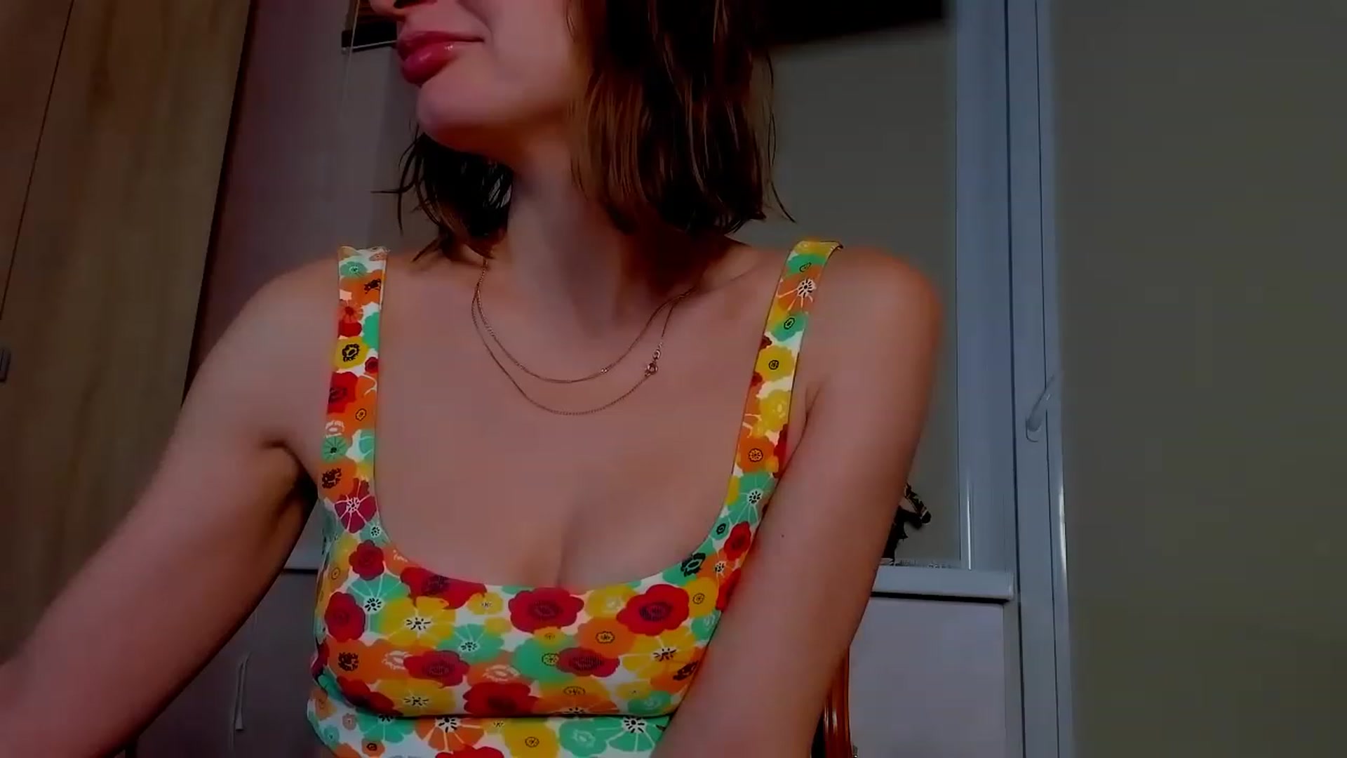 Gallery image thumbnail from Elenapre's myfreecams stream on, 06/17/2023, 08:37 image 7 of 20